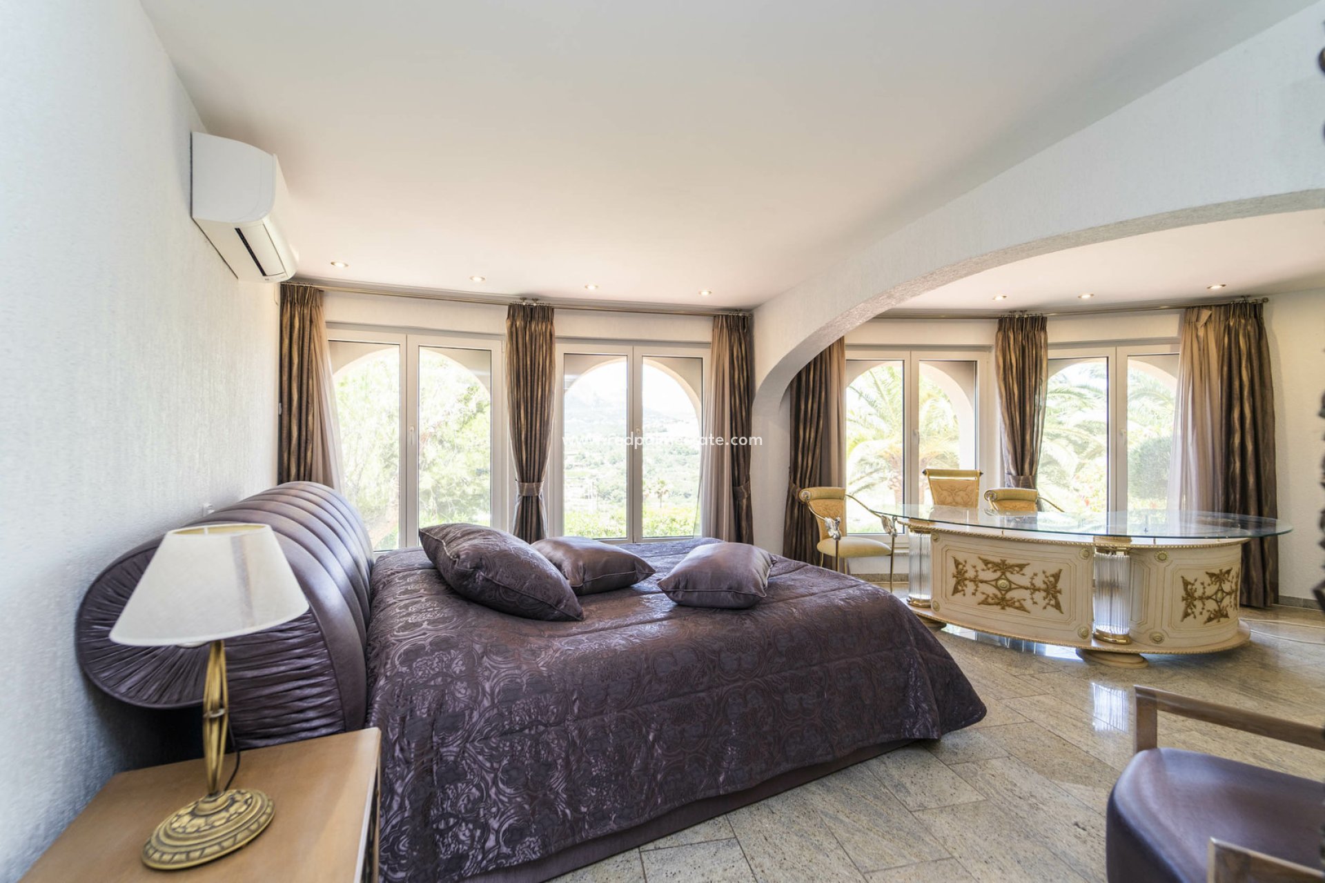 Resale - Town House -
Calpe - Costa Blanca