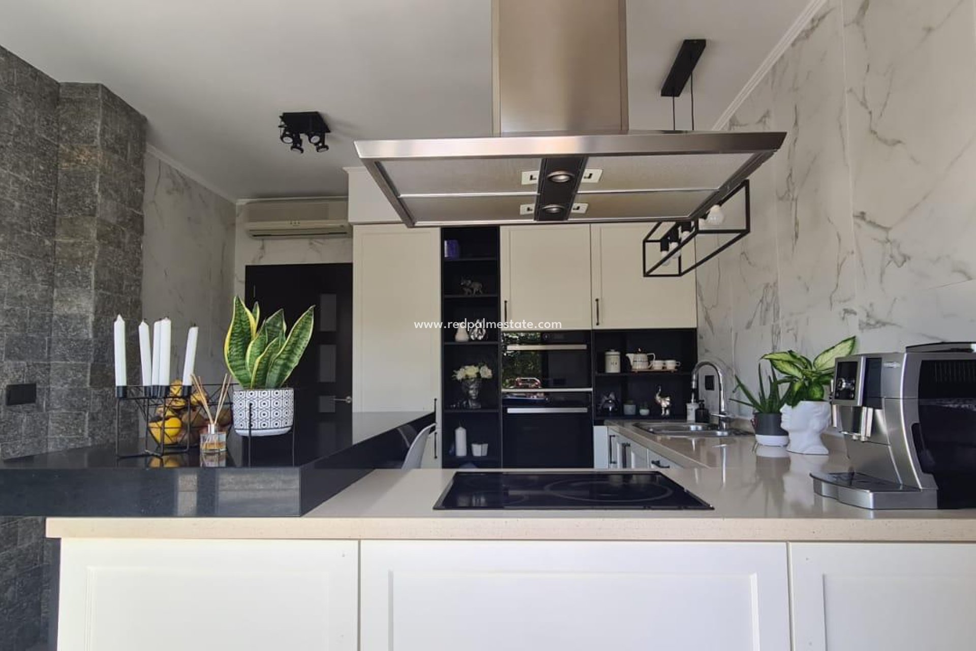 Resale - Town House -
Calpe - Costa Blanca