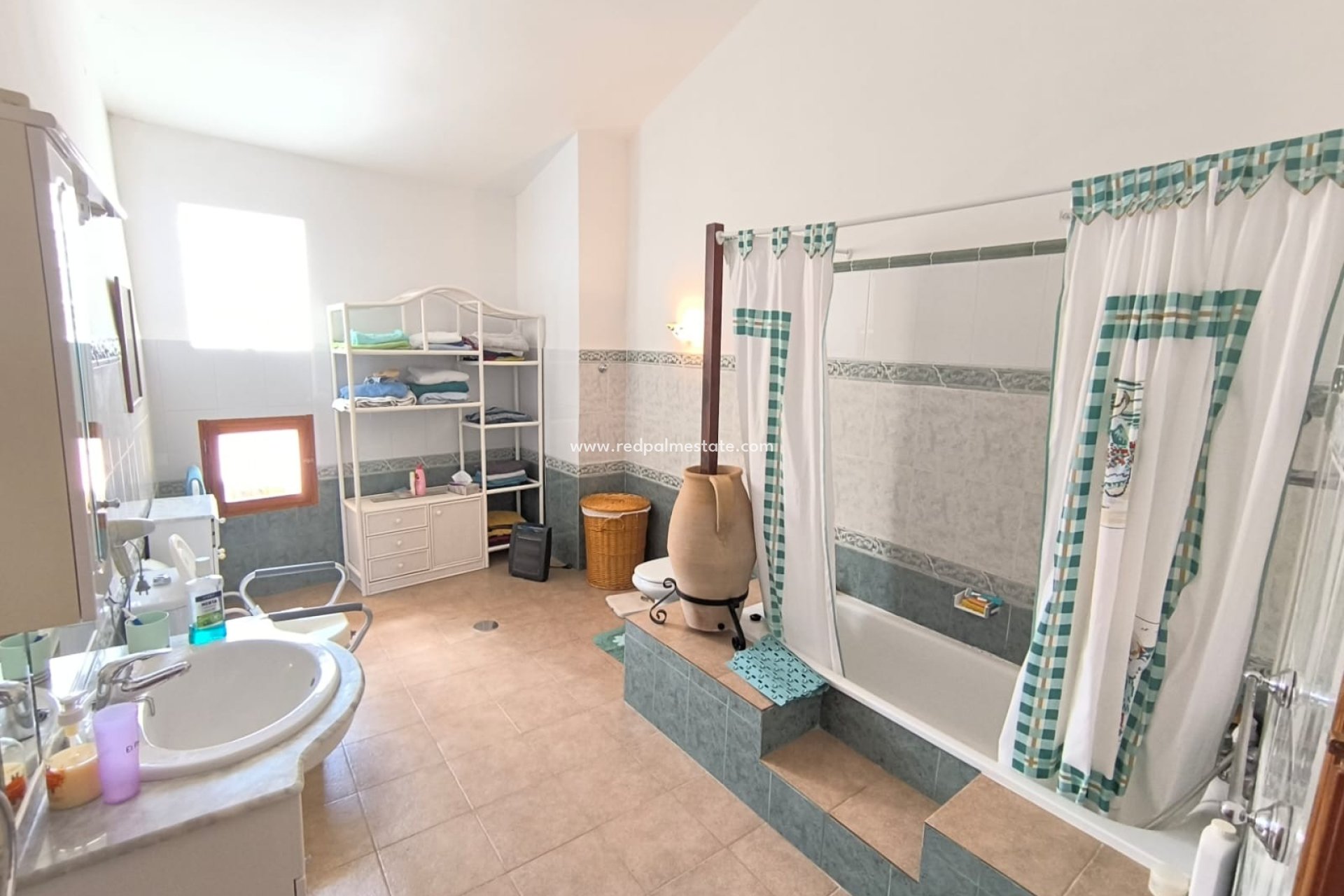 Resale - Town House -
Casas del Senor - Inland