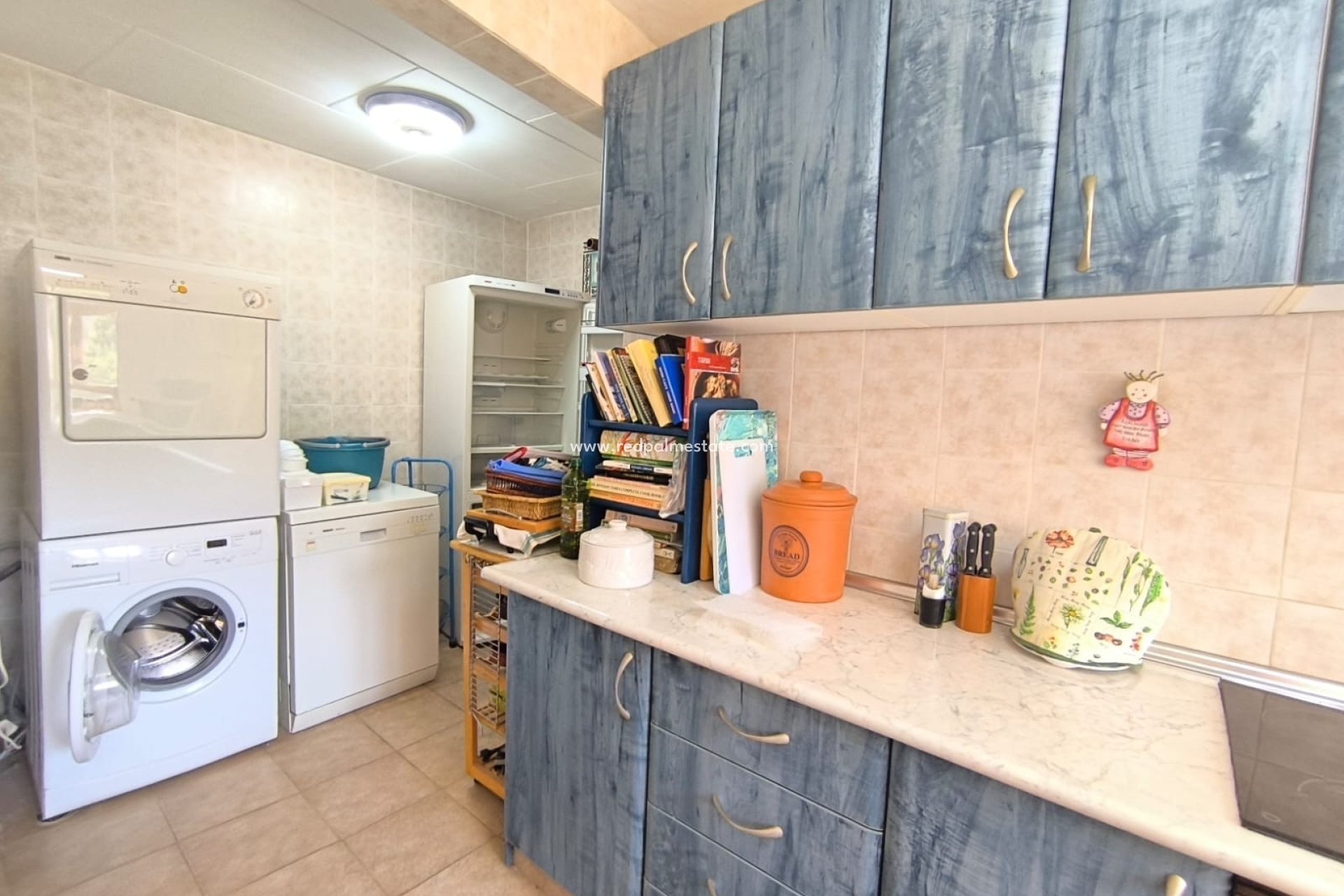 Resale - Town House -
Casas del Senor - Inland