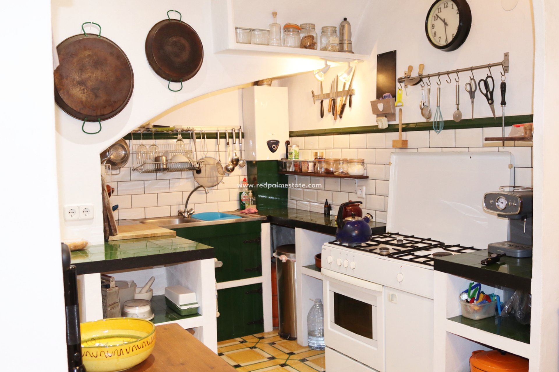 Resale - Town House -
Castell de Castells - Inland