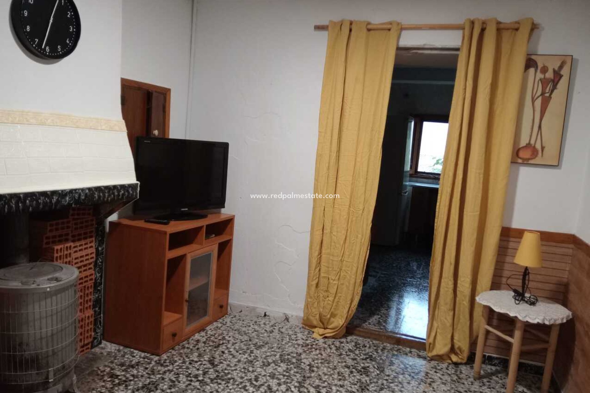 Resale - Town House -
Castell de Castells - Inland