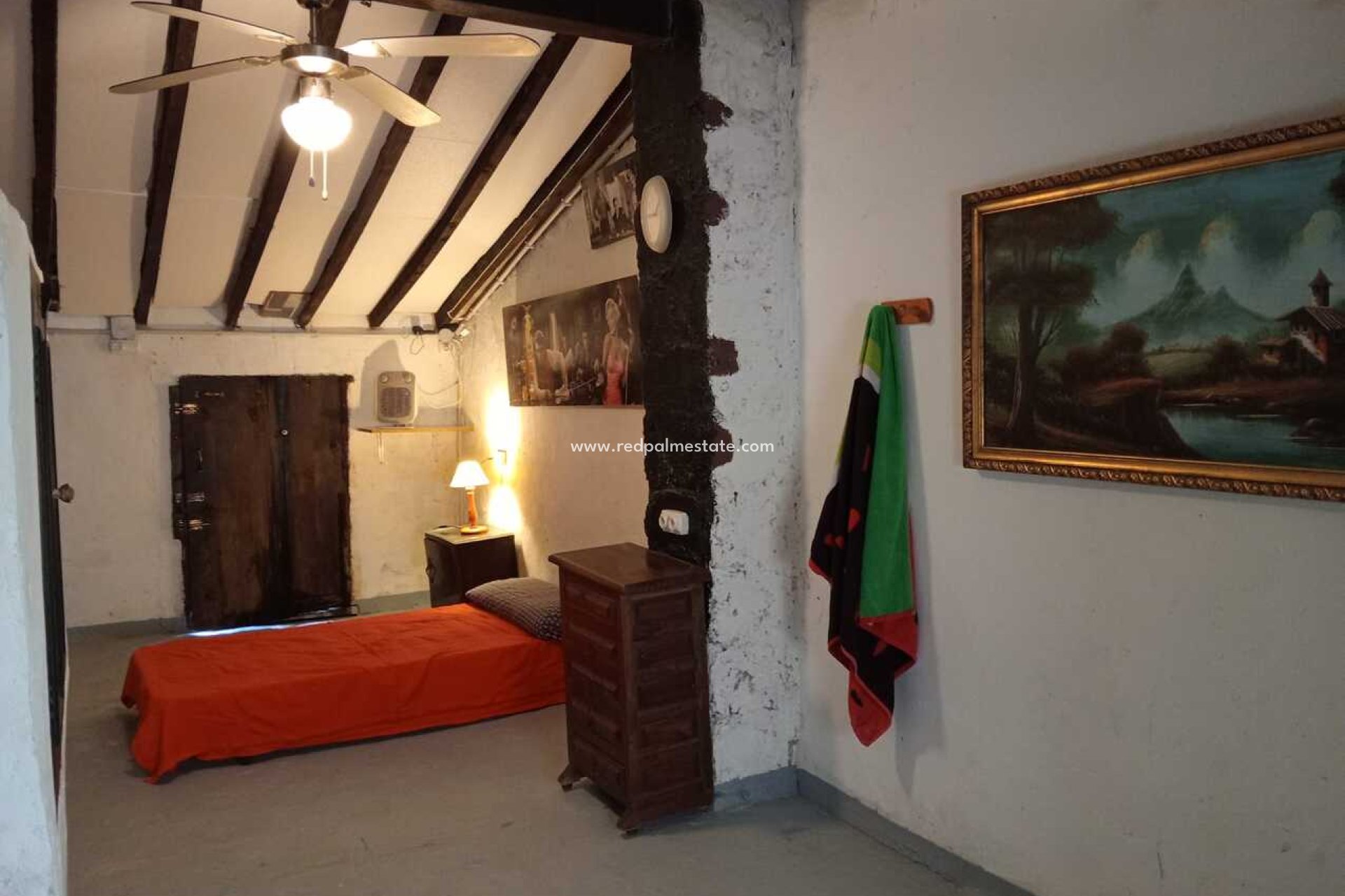 Resale - Town House -
Castell de Castells - Inland