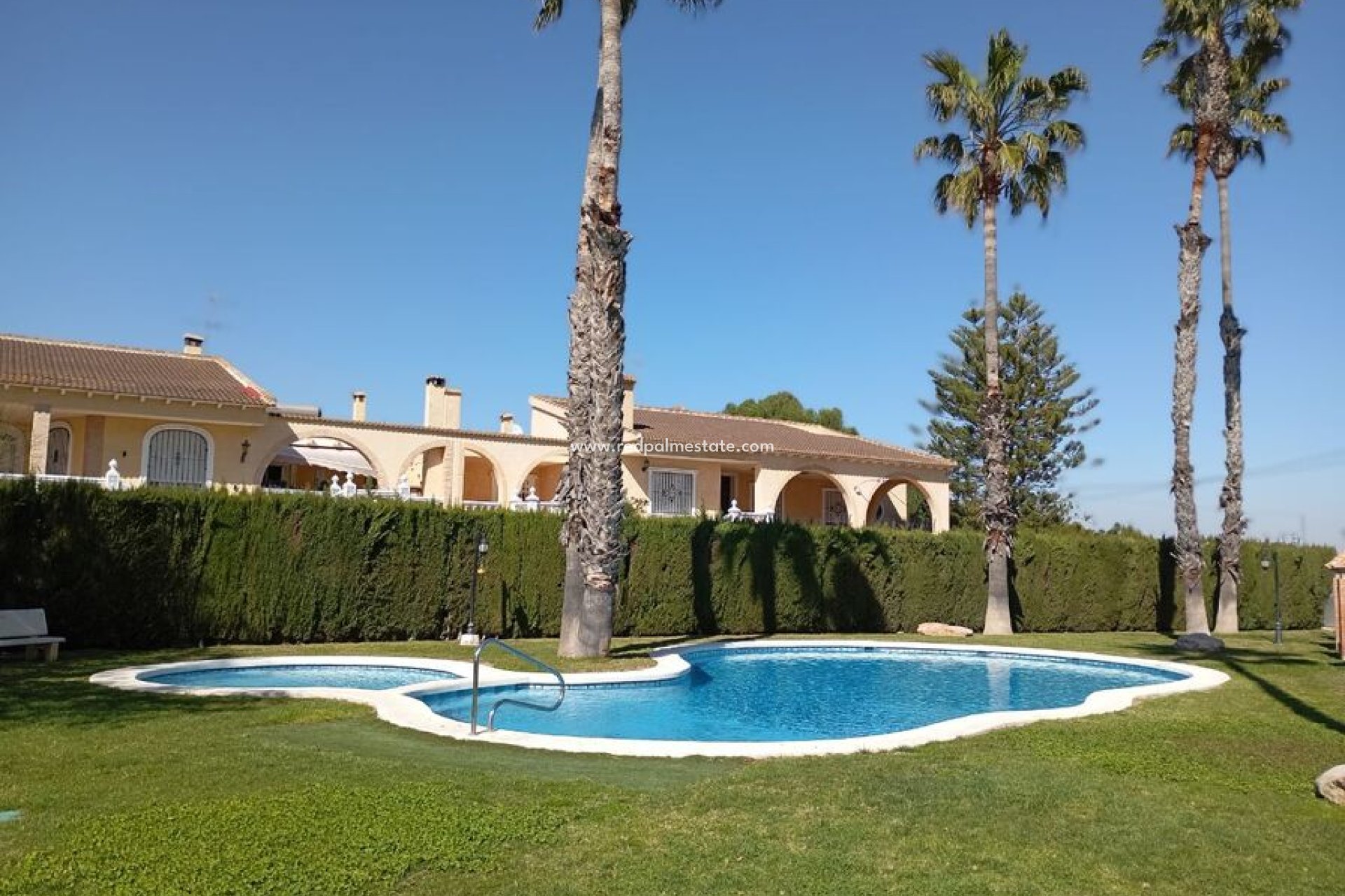 Resale - Town House -
Catral - Costa Blanca