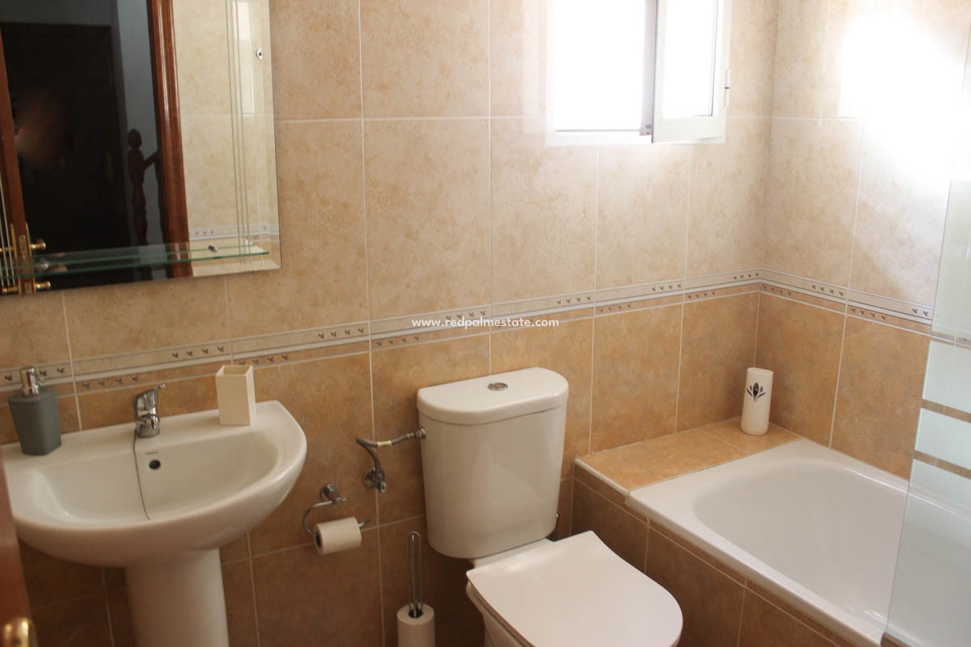 Resale - Town House -
Ciudad quesada - Costa Blanca