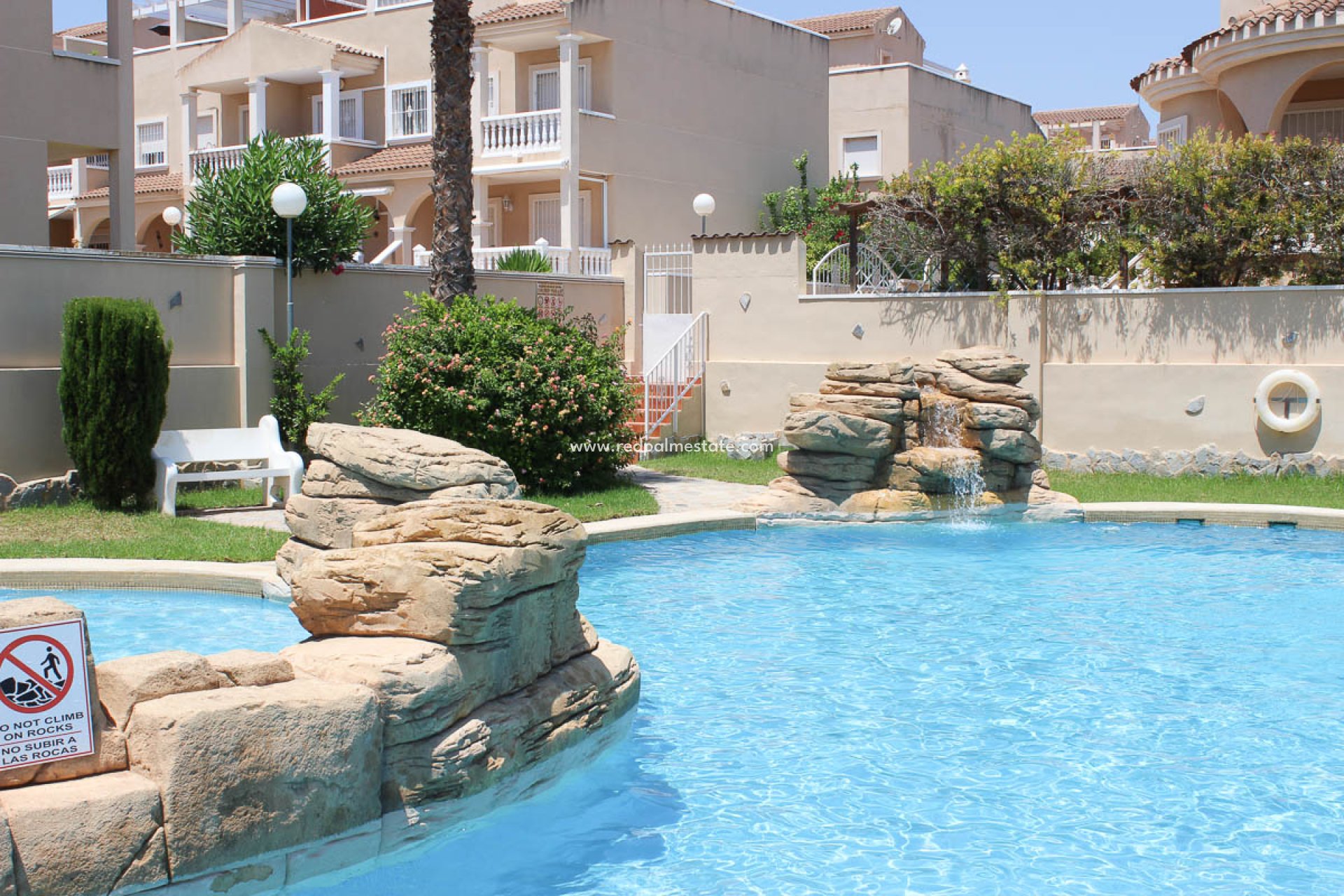 Resale - Town House -
Ciudad quesada - Costa Blanca