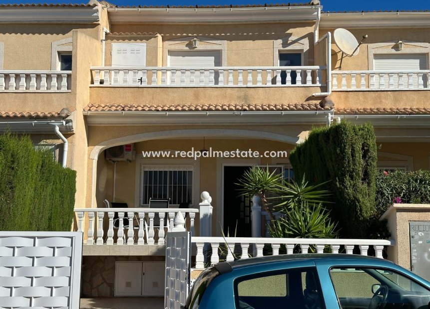 Resale - Town House -
Ciudad quesada - Costa Blanca