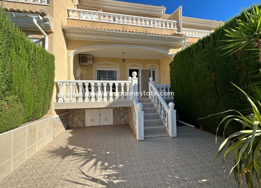 Resale - Town House -
Ciudad quesada - Costa Blanca