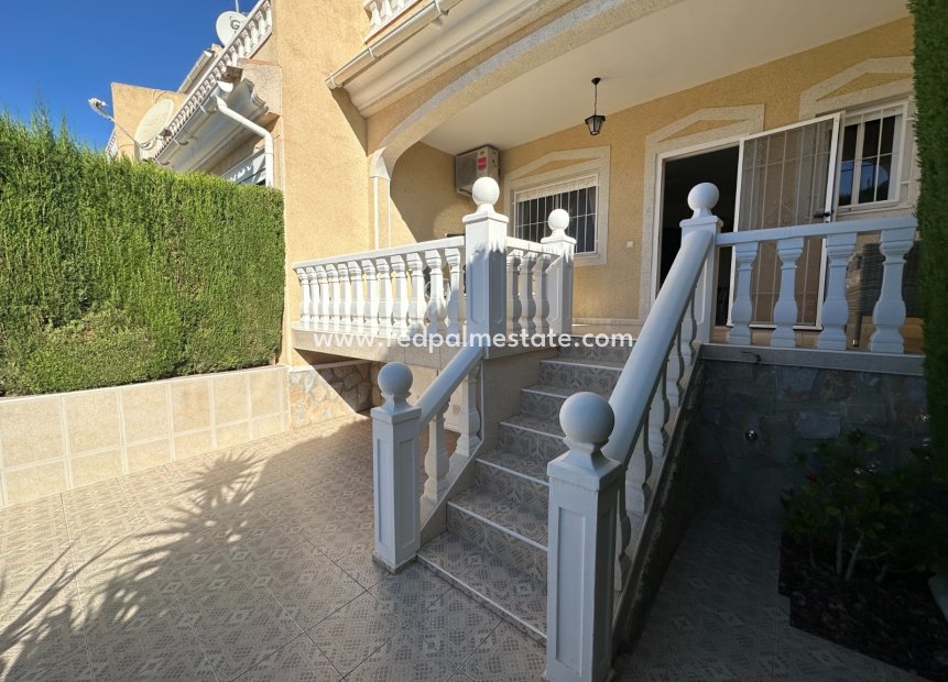 Resale - Town House -
Ciudad quesada - Costa Blanca