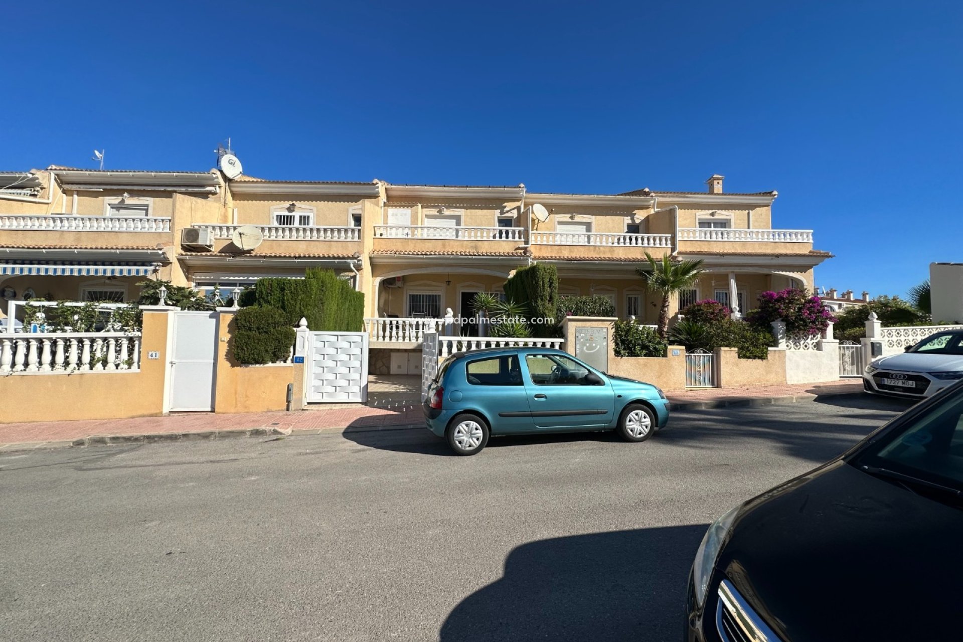 Resale - Town House -
Ciudad quesada - Costa Blanca