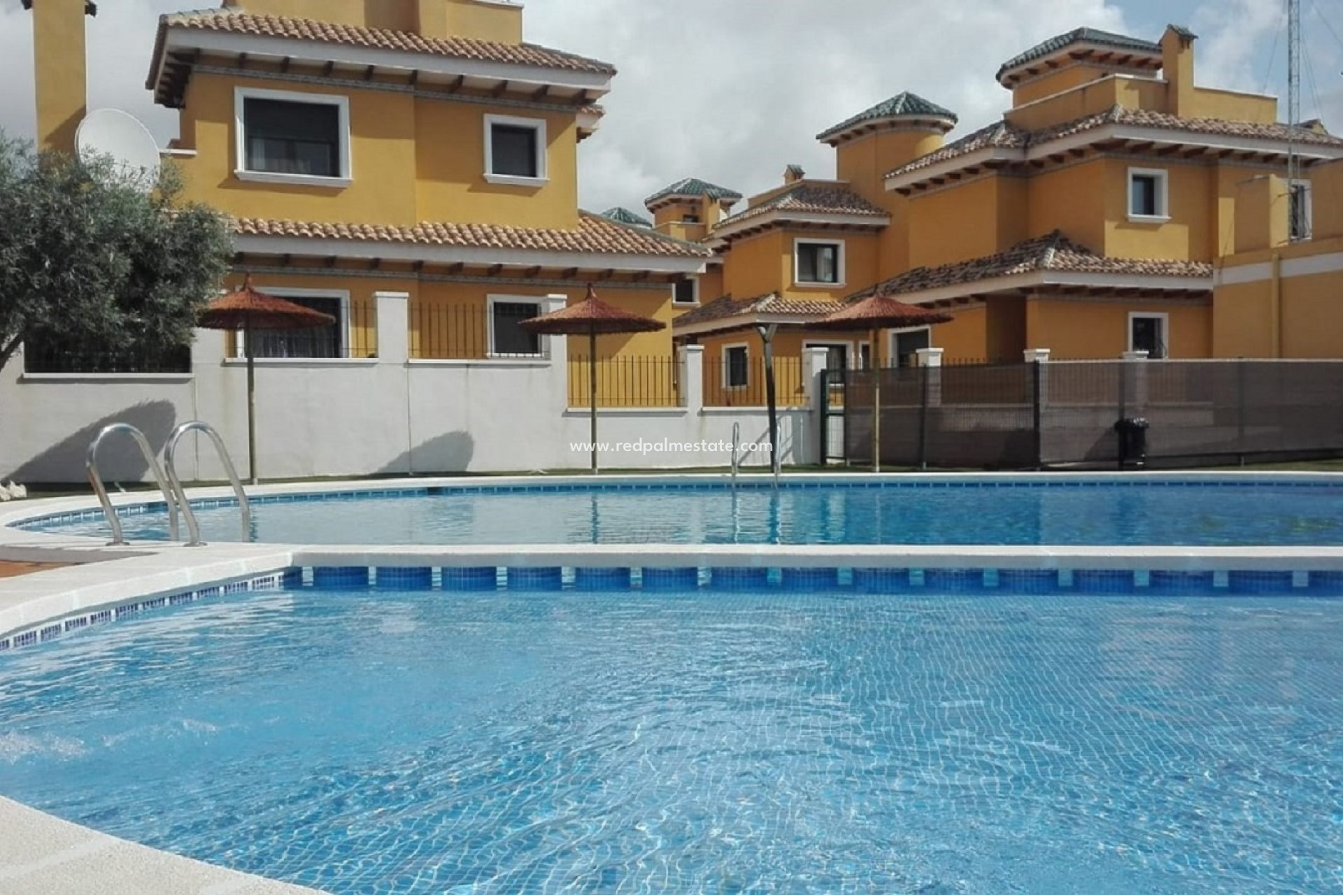 Resale - Town House -
Ciudad quesada - Costa Blanca