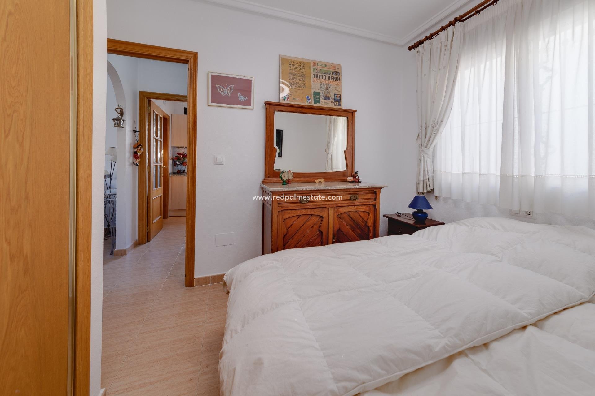 Resale - Town House -
Ciudad quesada - Costa Blanca