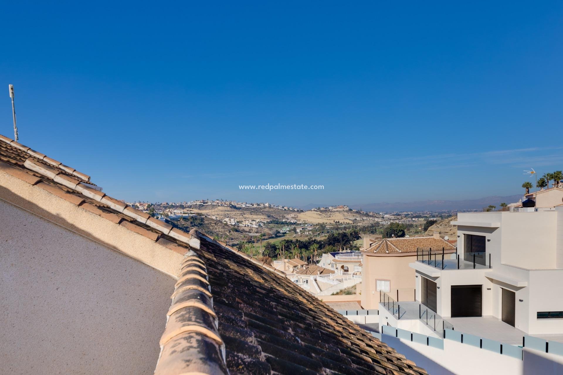 Resale - Town House -
Ciudad quesada - Costa Blanca