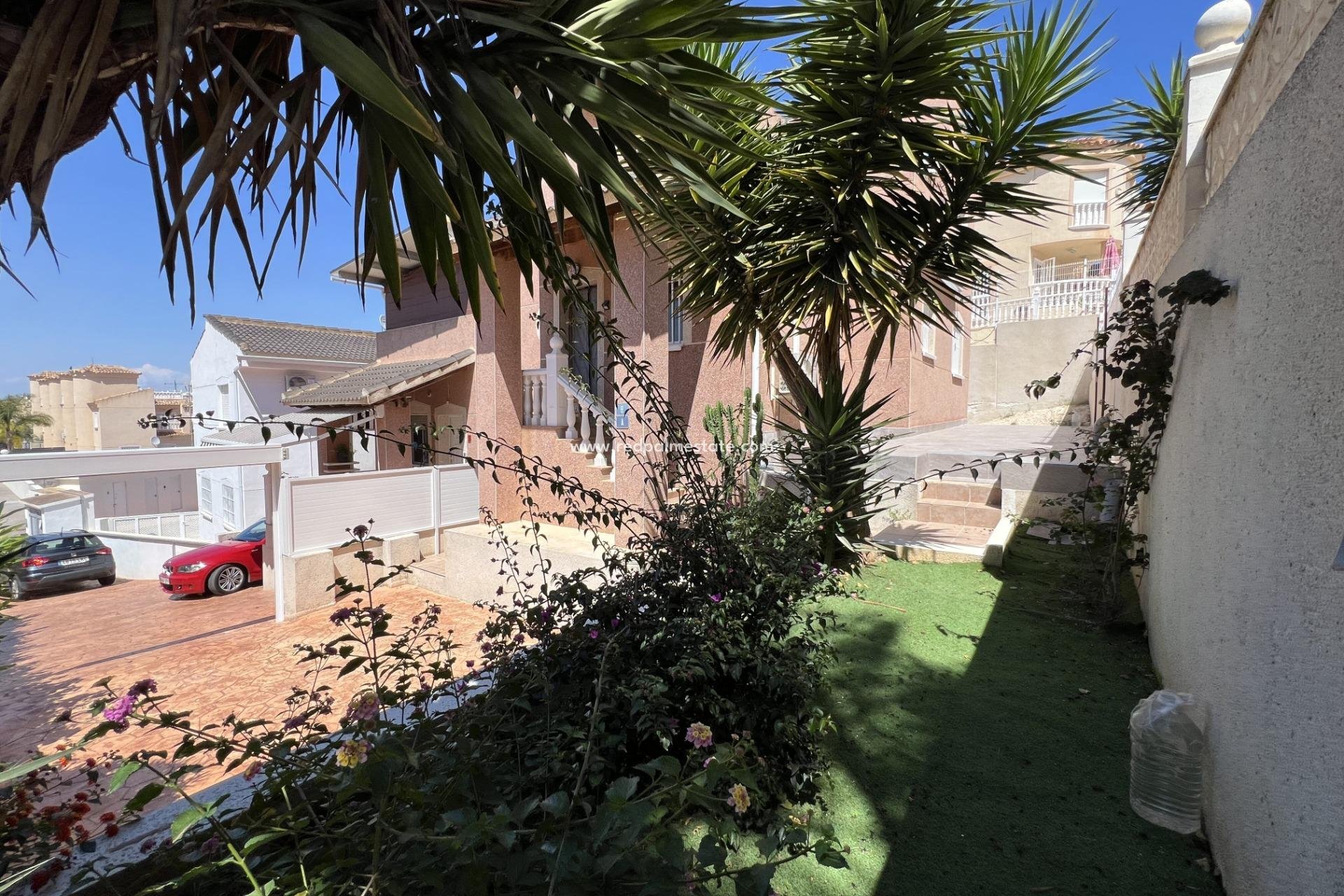 Resale - Town House -
Ciudad quesada - Costa Blanca