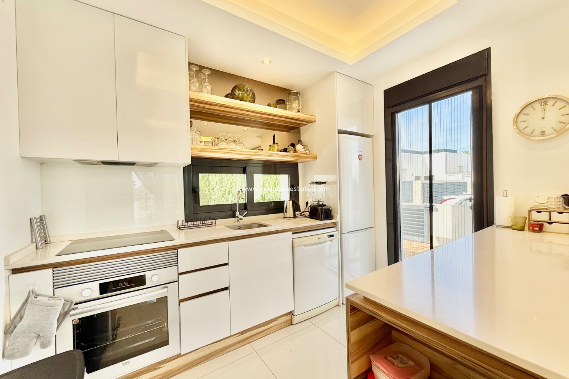 Resale - Town House -
Ciudad Quesada - Lo Marabu