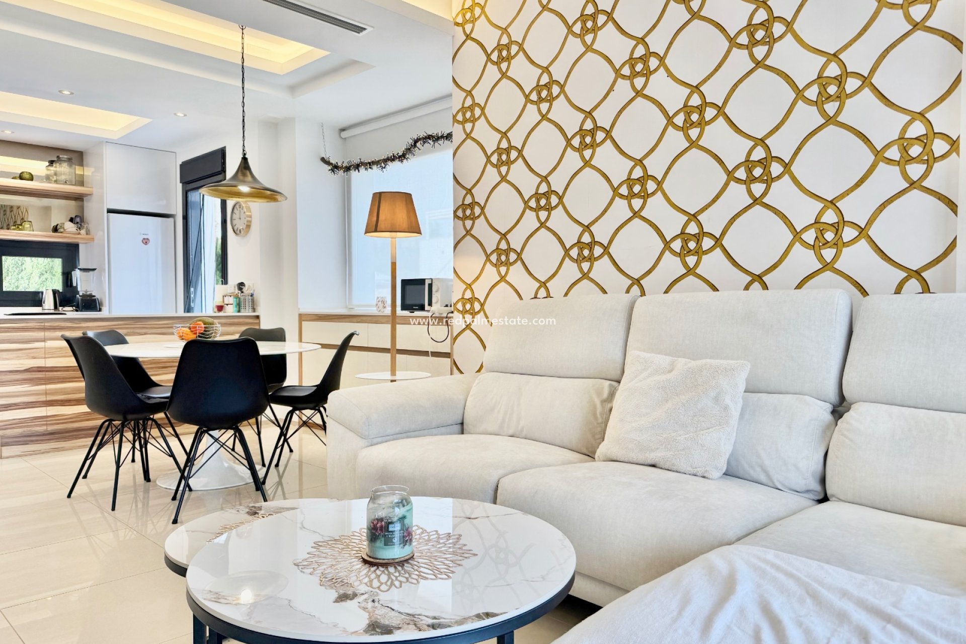 Resale - Town House -
Ciudad Quesada - Lo Marabu