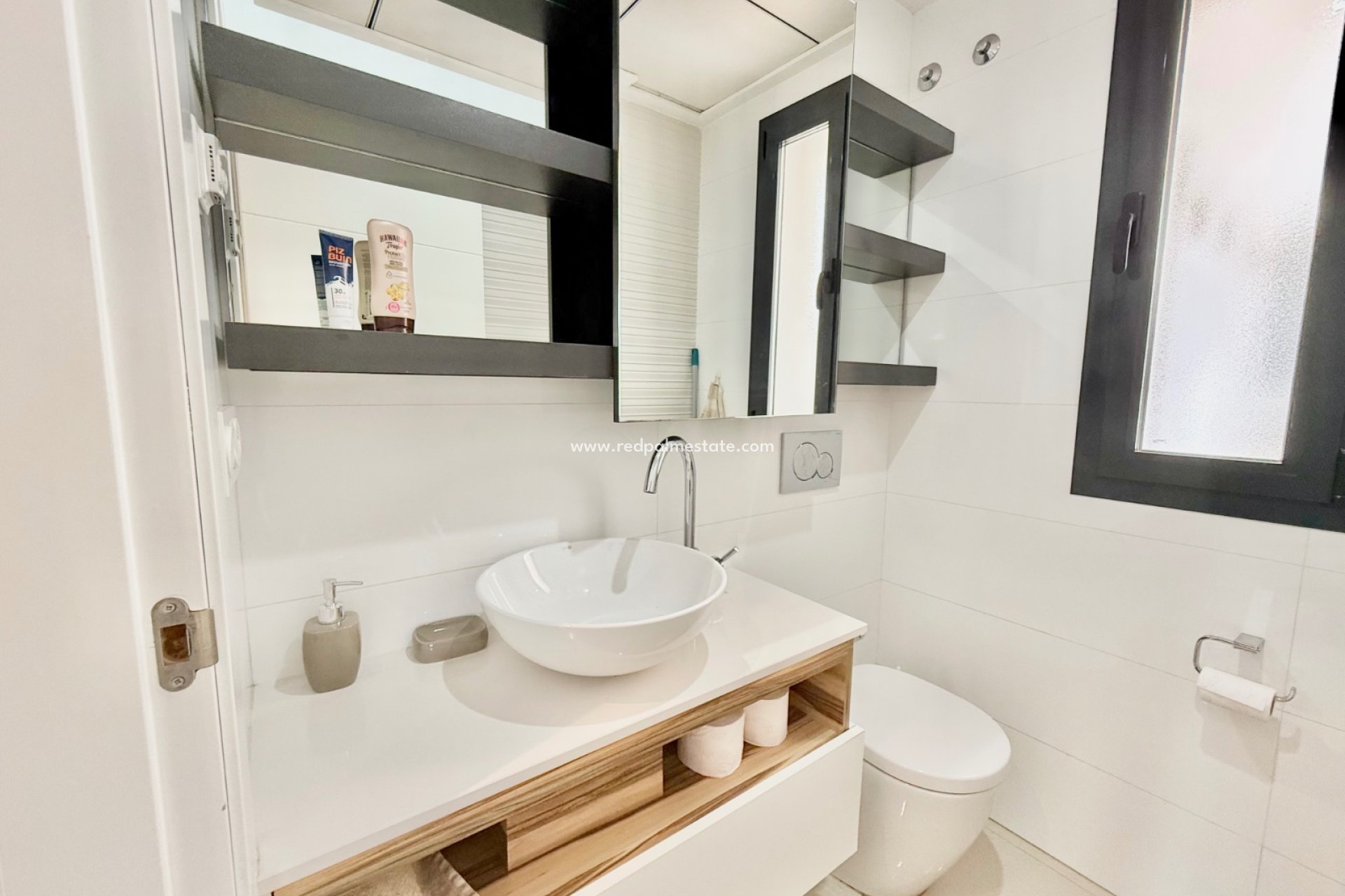 Resale - Town House -
Ciudad Quesada - Lo Marabu