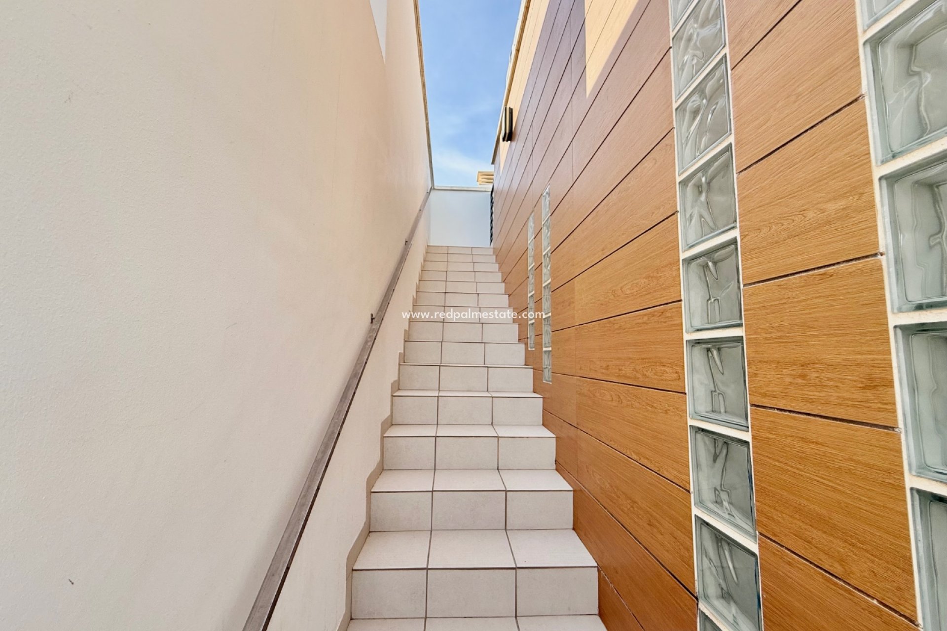 Resale - Town House -
Ciudad Quesada - Lo Marabu