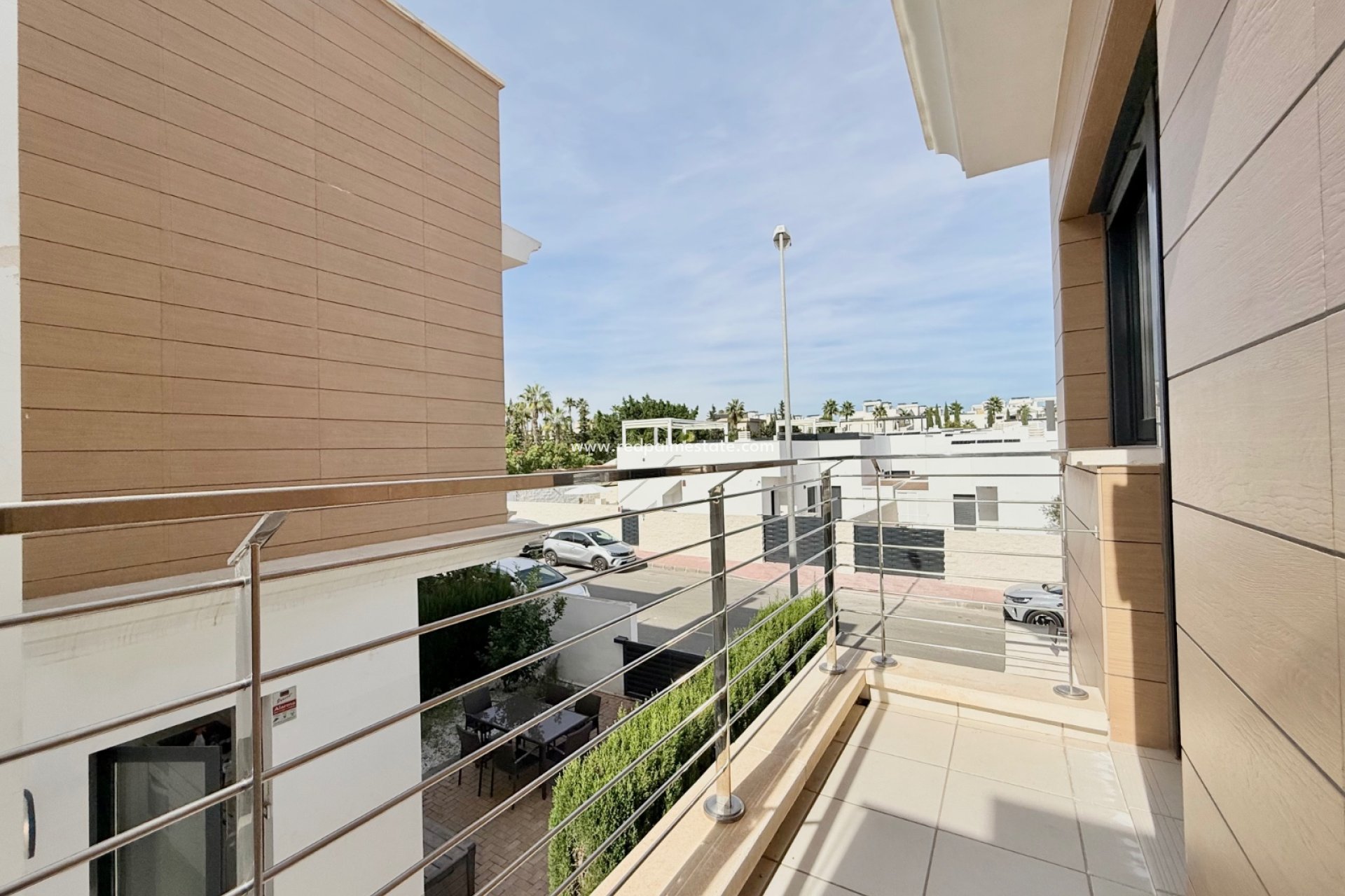 Resale - Town House -
Ciudad Quesada - Lo Marabu