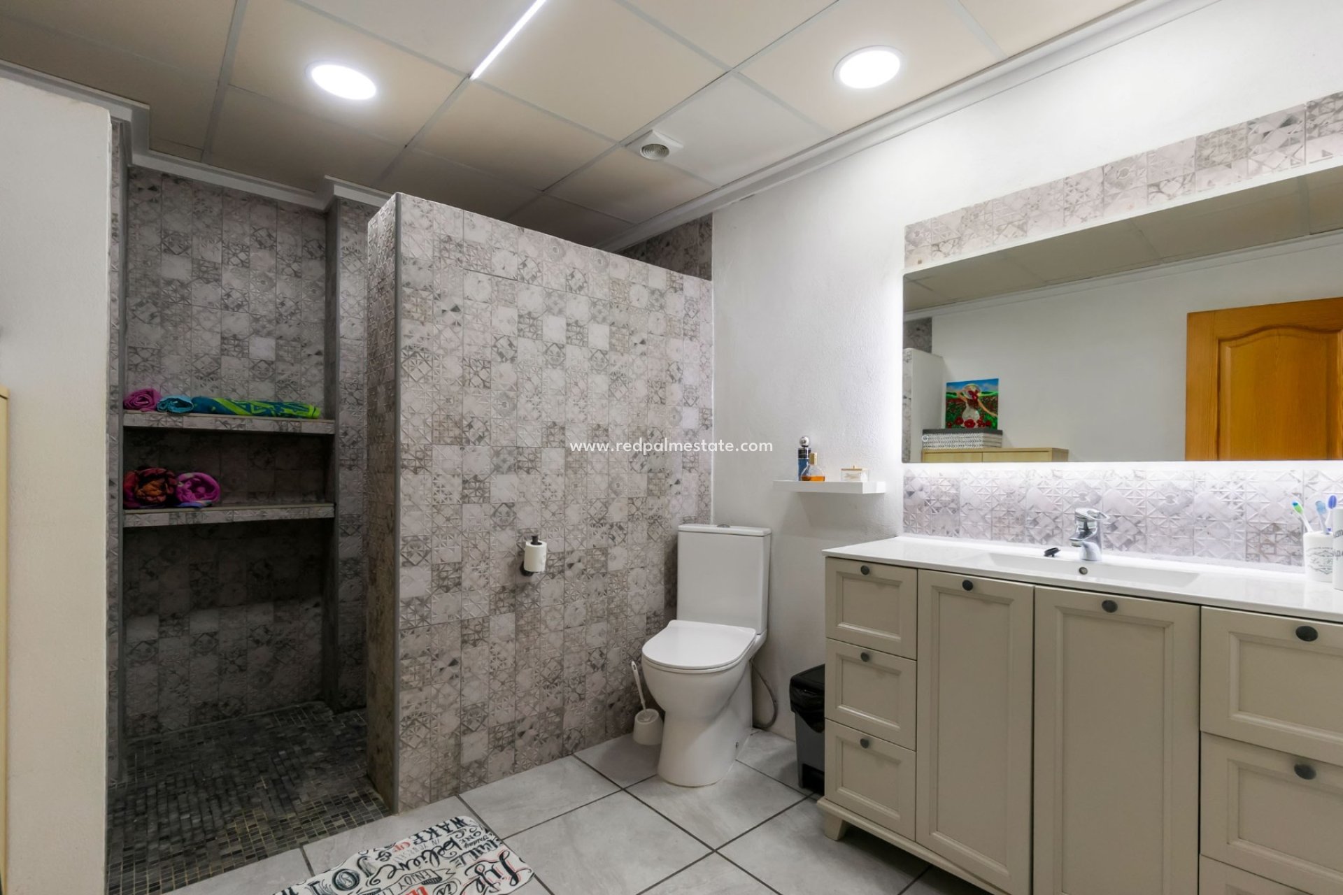 Resale - Town House -
Ciudad Quesada