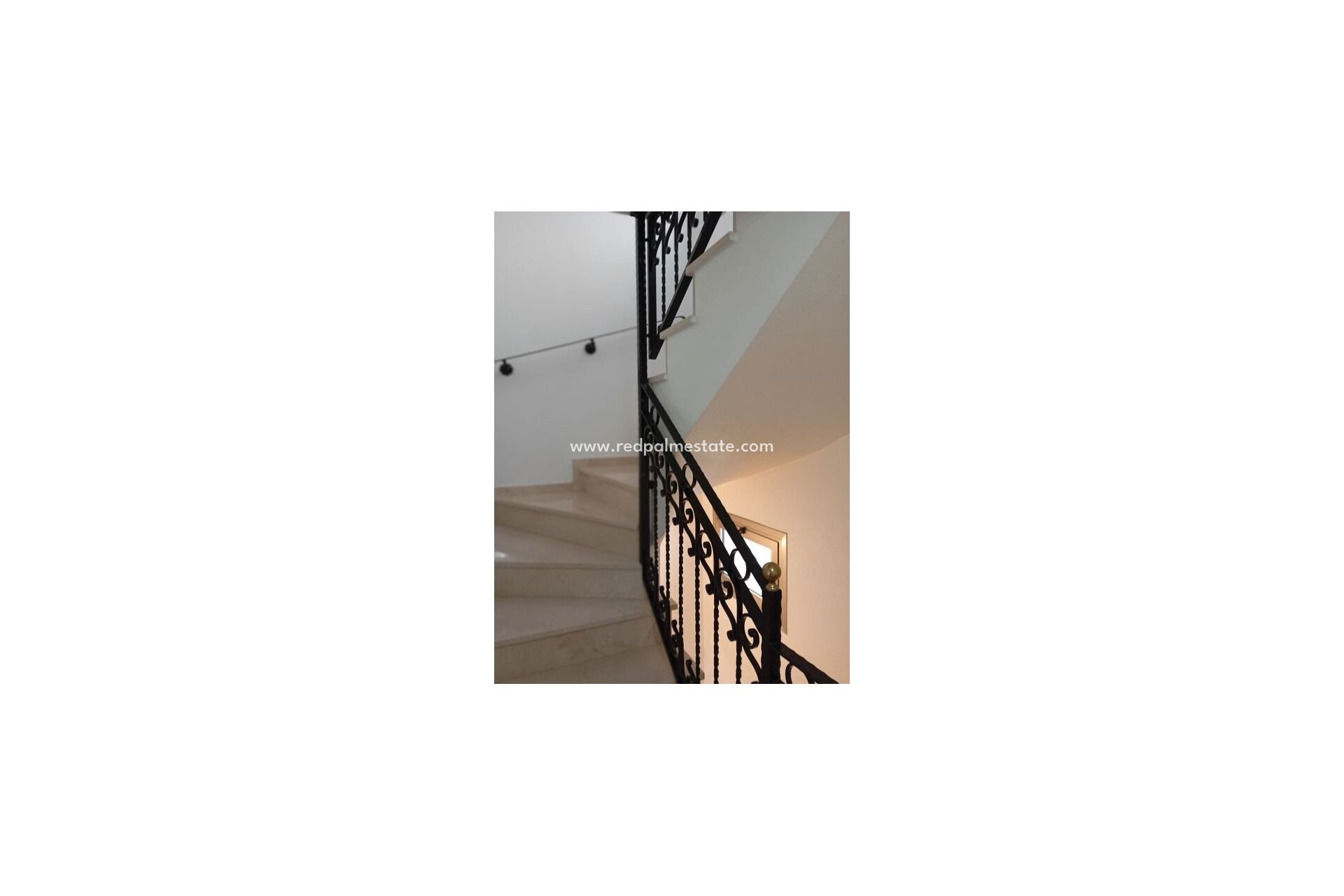Resale - Town House -
Daya Vieja - Costa Blanca