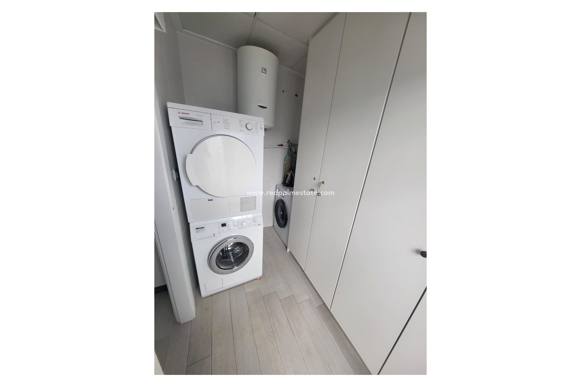 Resale - Town House -
Daya Vieja - Costa Blanca