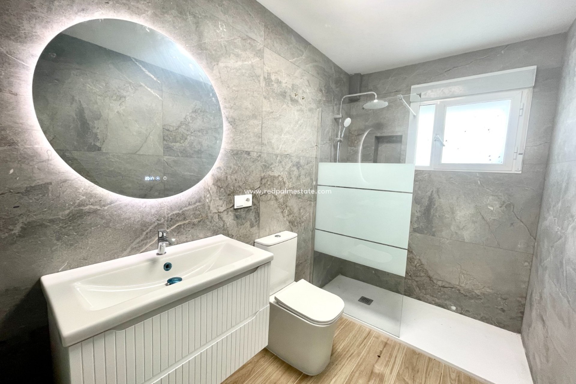 Resale - Town House -
Daya Vieja - Costa Blanca