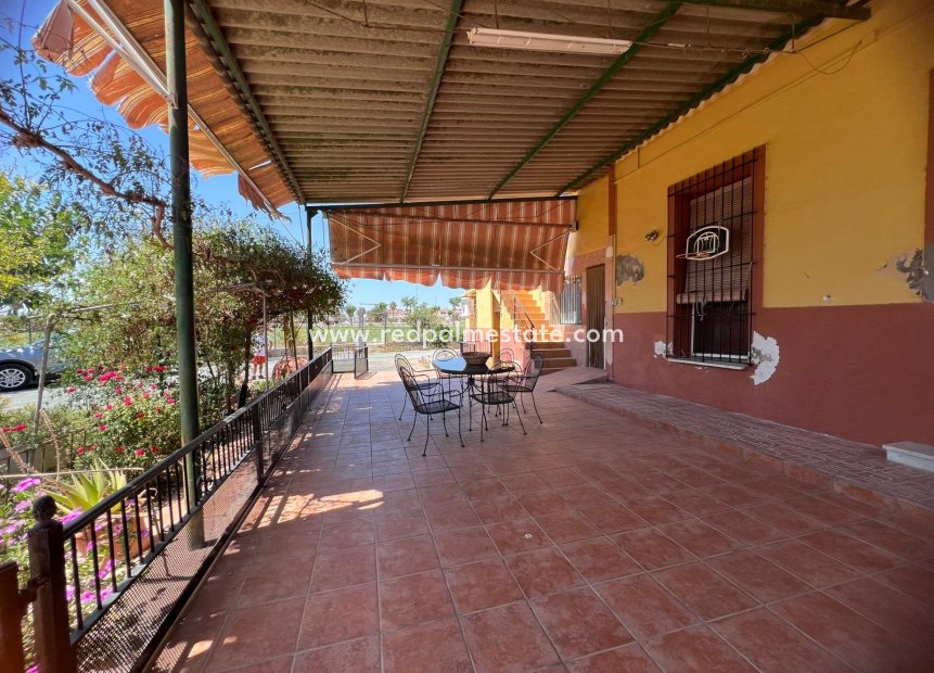 Resale - Town House -
Daya Vieja - Huerta