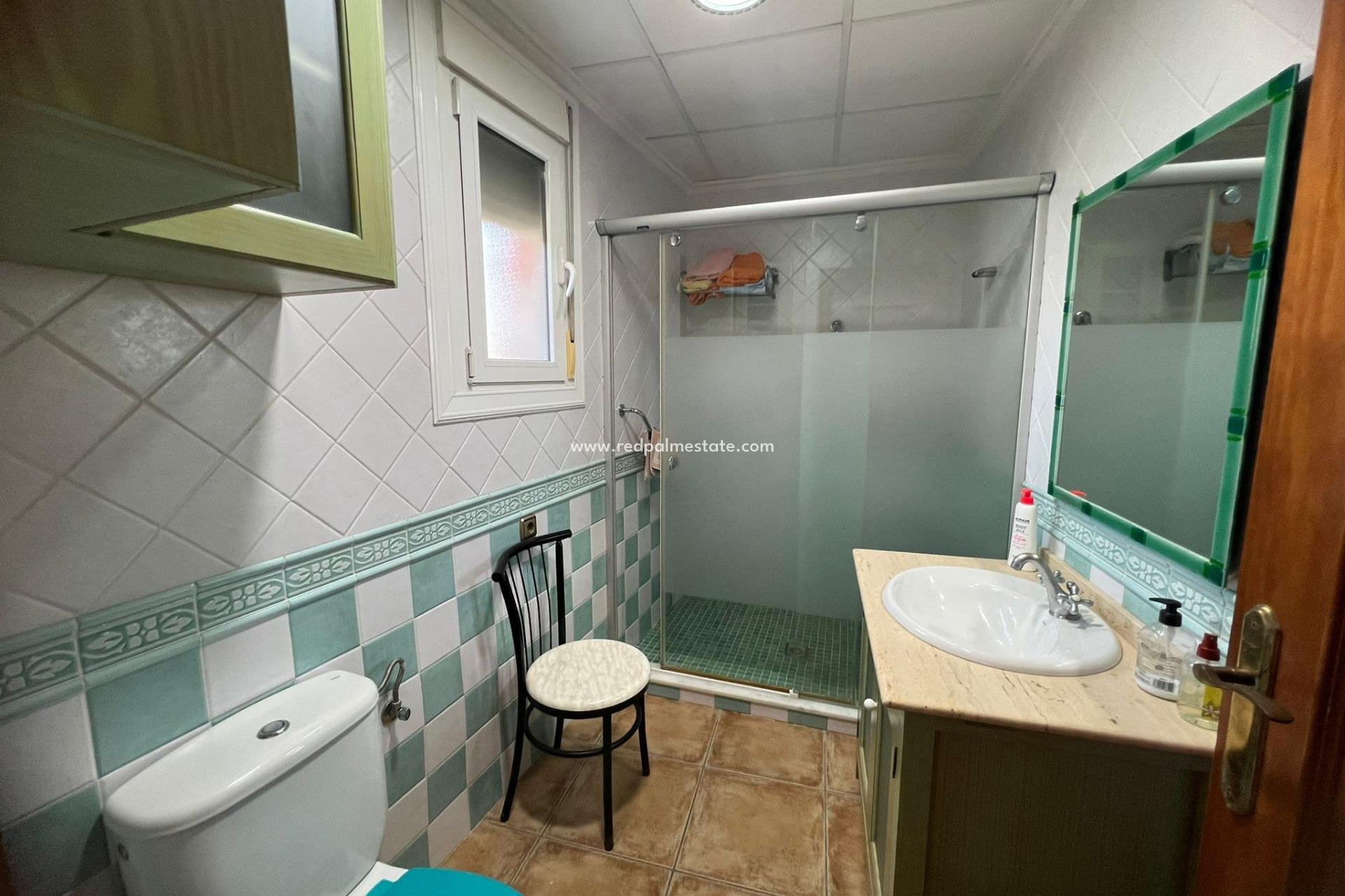 Resale - Town House -
Daya Vieja - Huerta