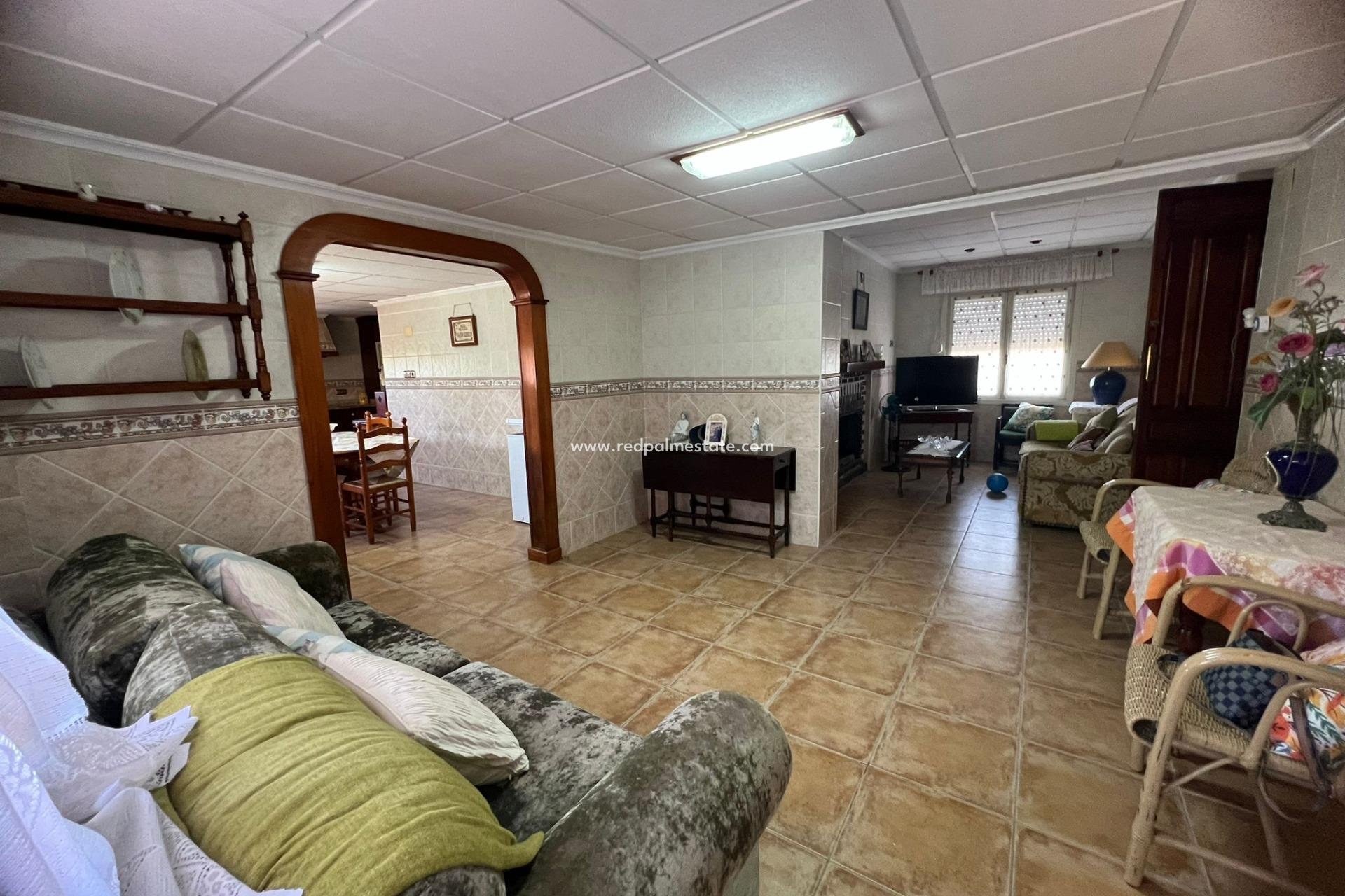 Resale - Town House -
Daya Vieja - Huerta