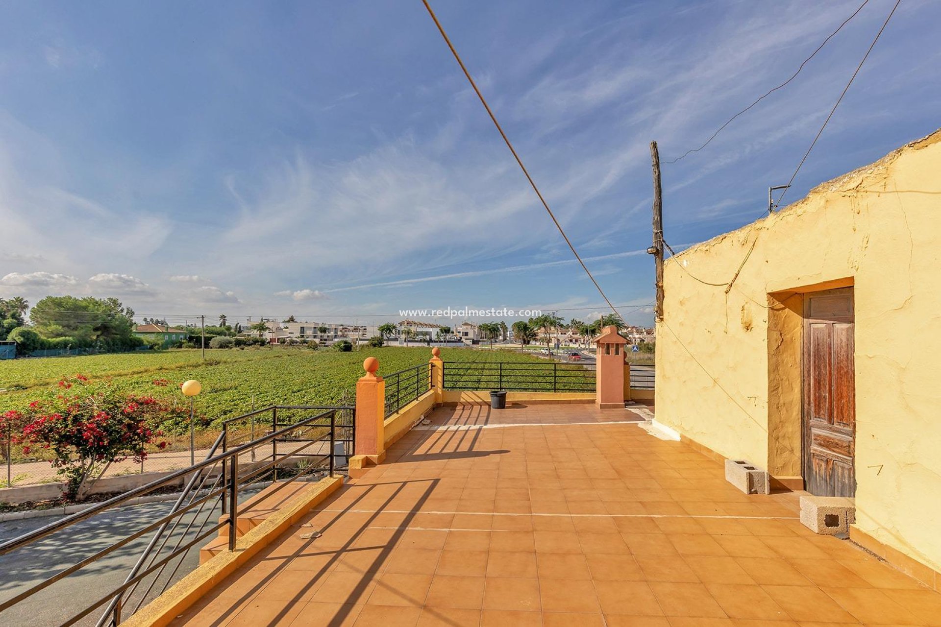 Resale - Town House -
Daya Vieja - Huerta