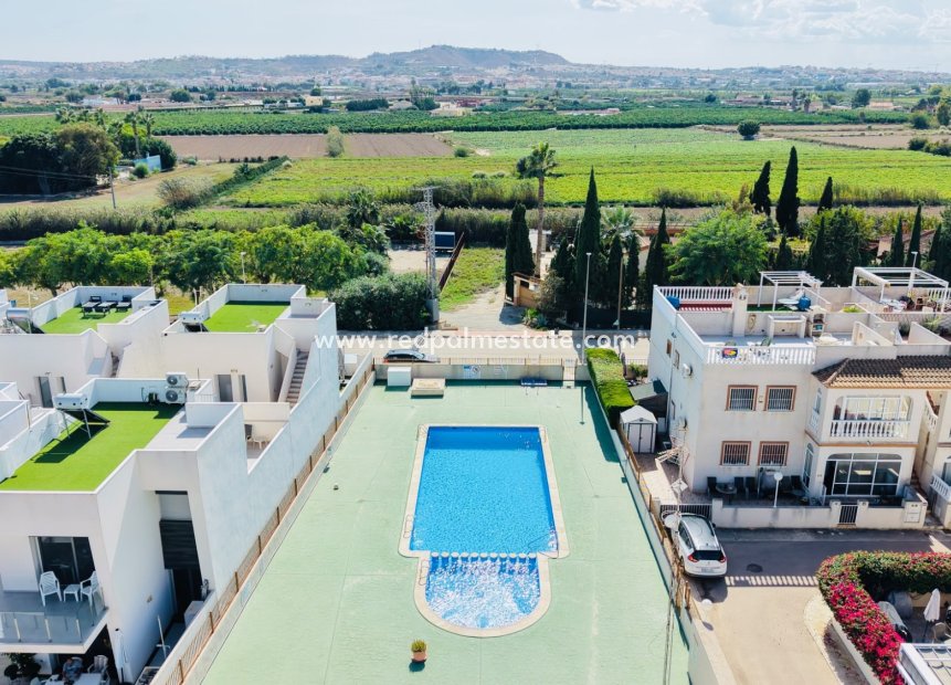 Resale - Town House -
Daya Vieja