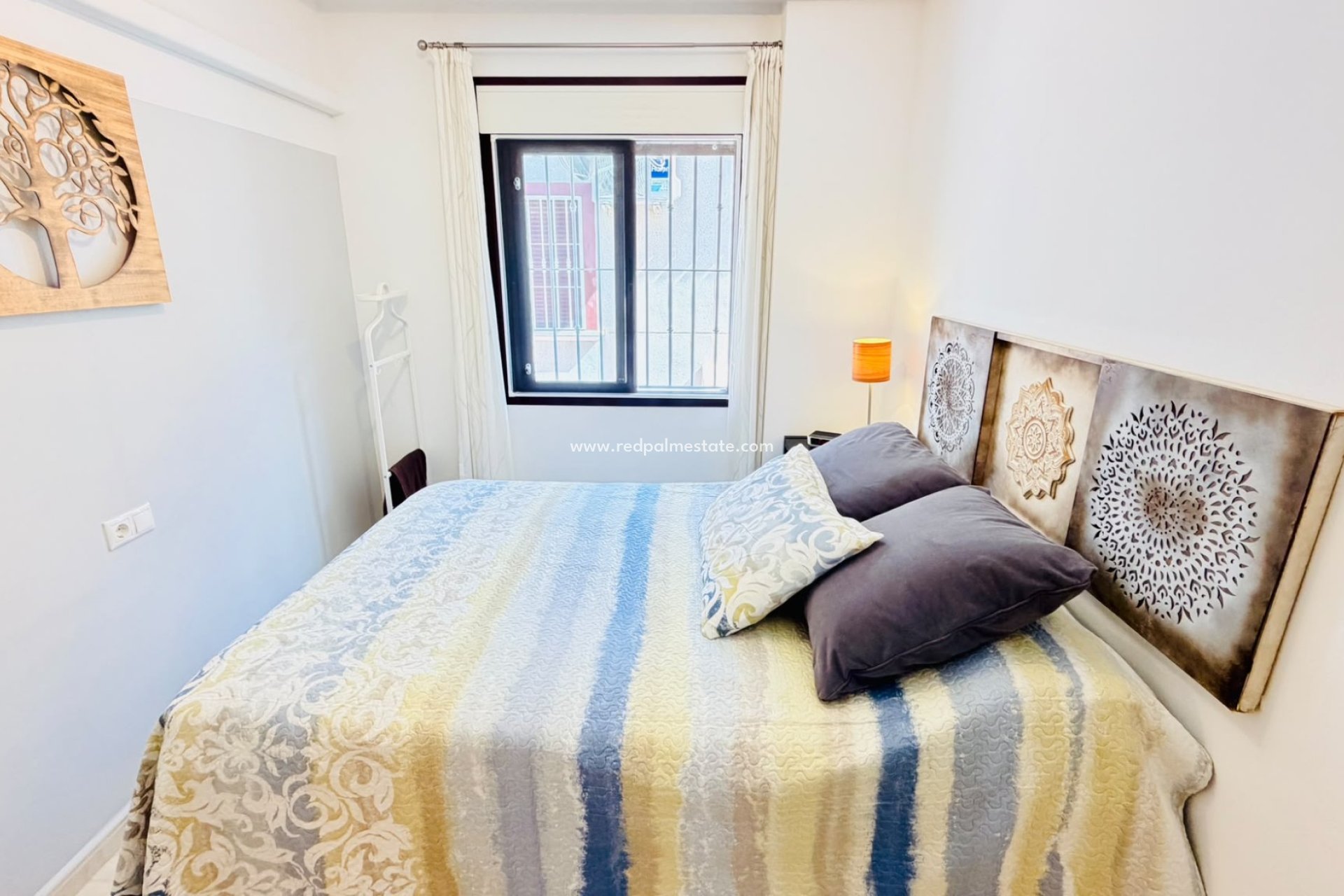 Resale - Town House -
Daya Vieja