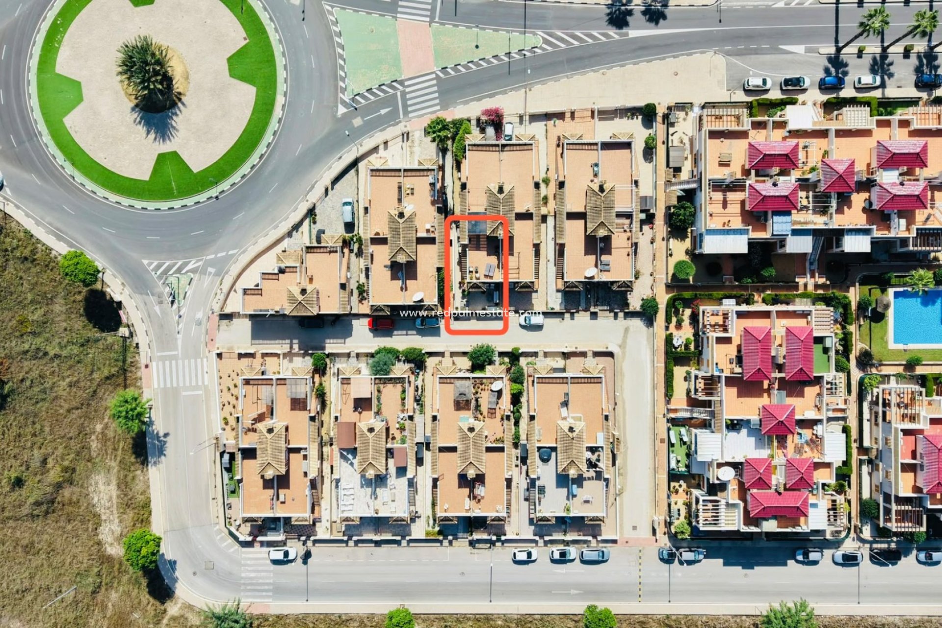 Resale - Town House -
Daya Vieja