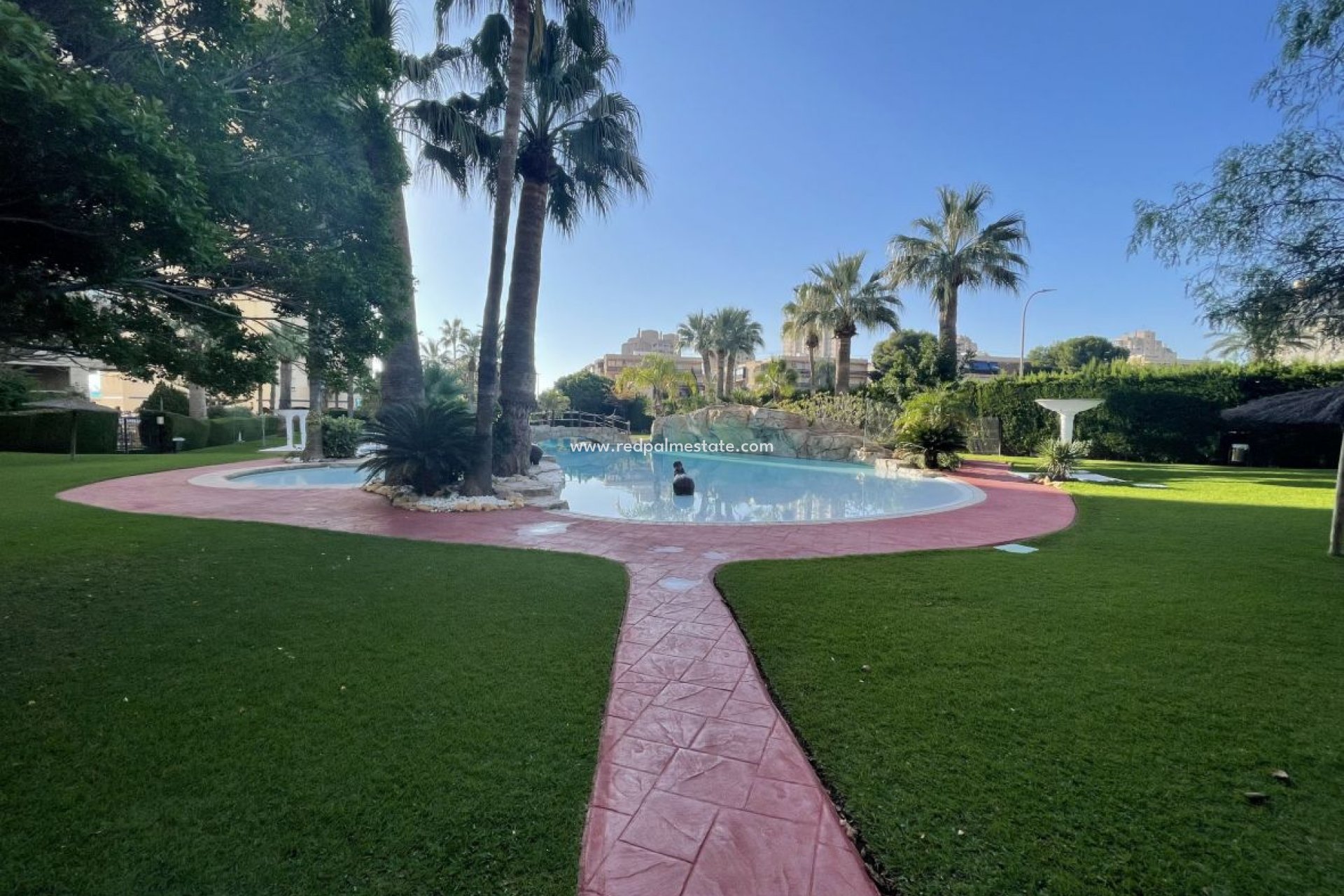 Resale - Town House -
El Campello - Costa Blanca