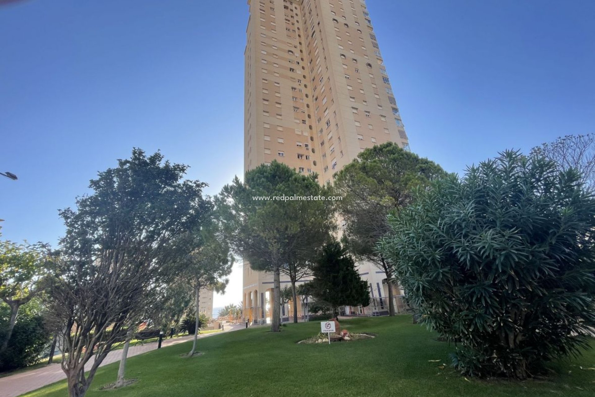 Resale - Town House -
El Campello