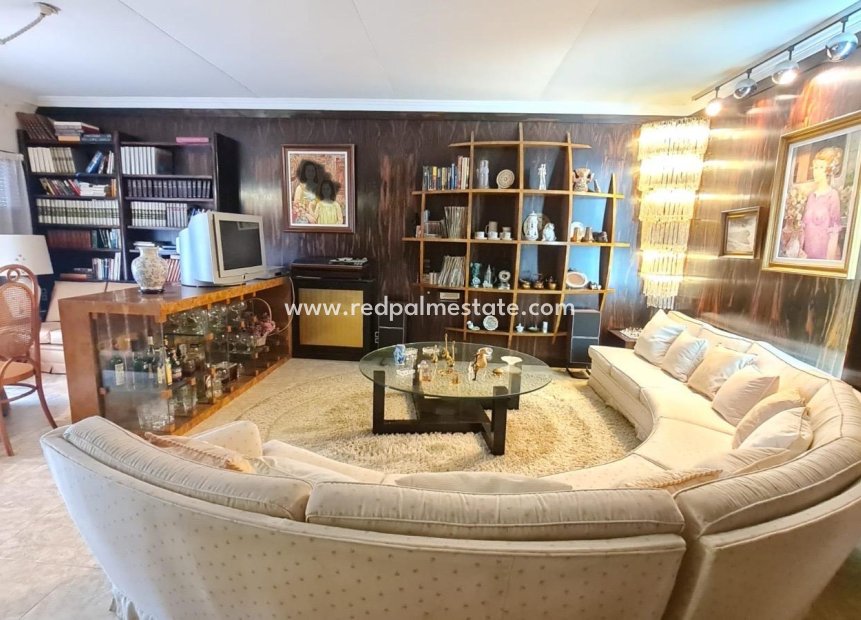 Resale - Town House -
Elda - Inland