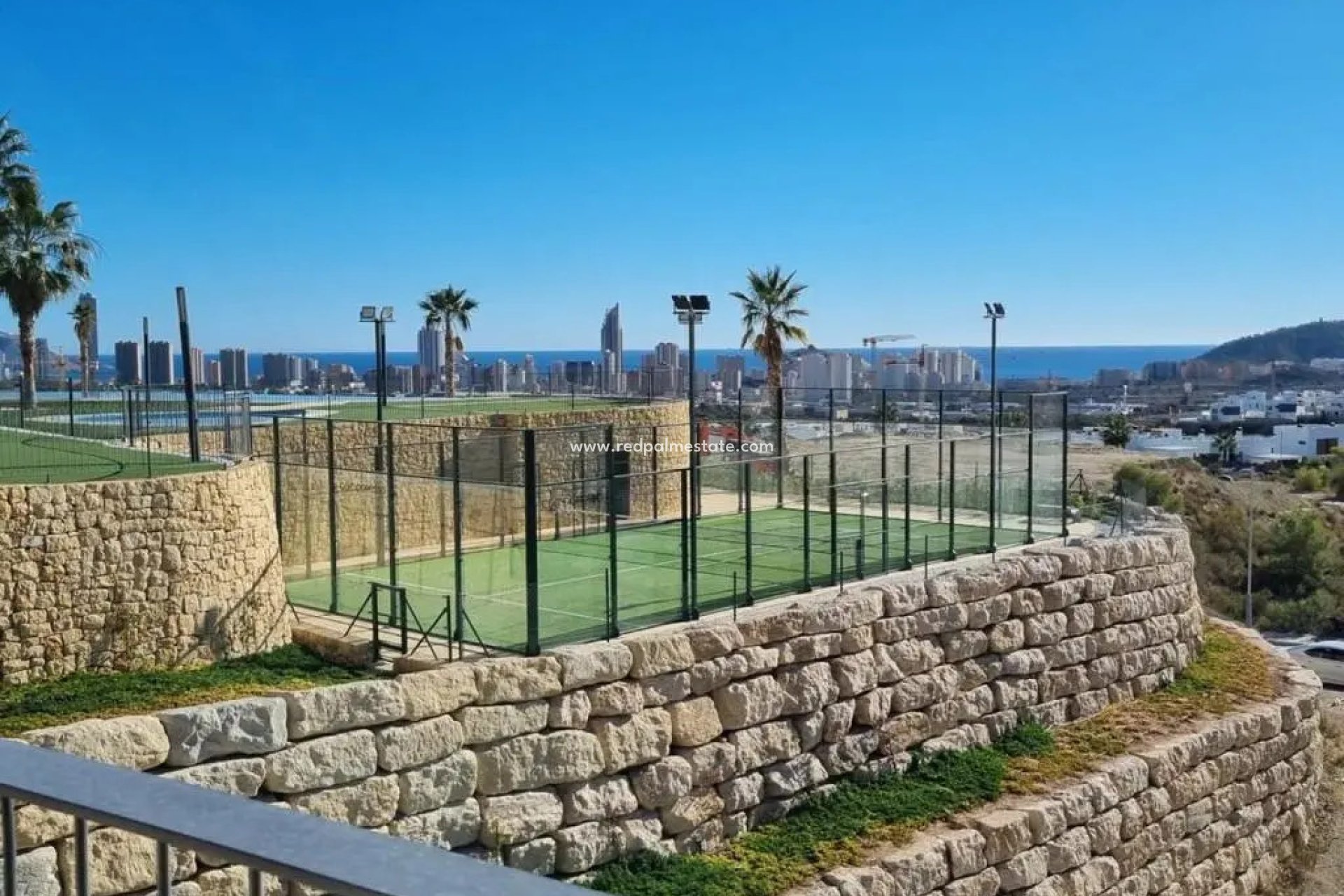 Resale - Town House -
Finestrat