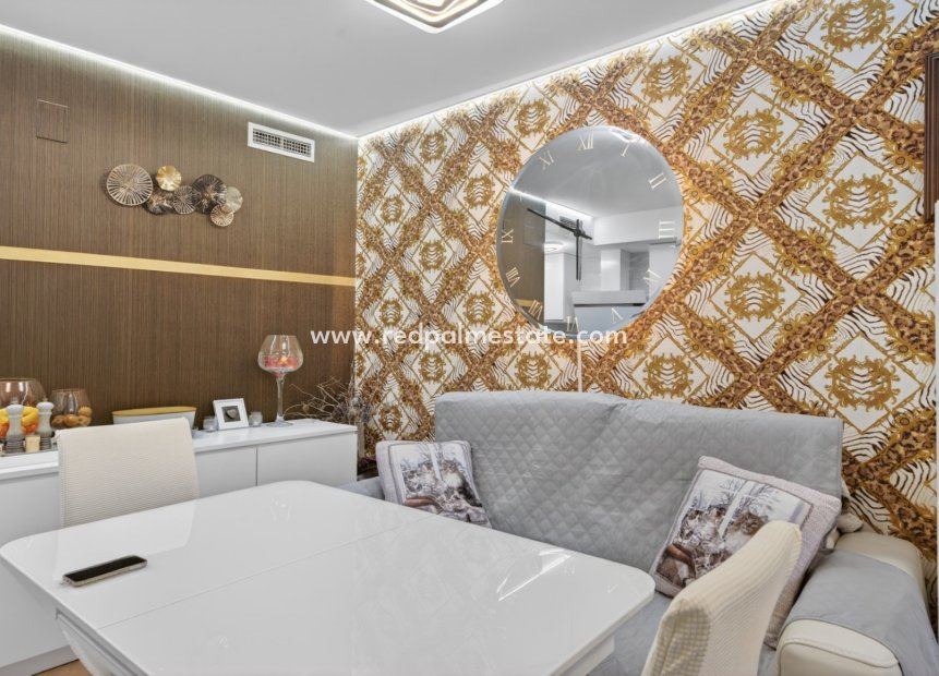 Resale - Town House -
Gran Alacant - Monte Y Mar