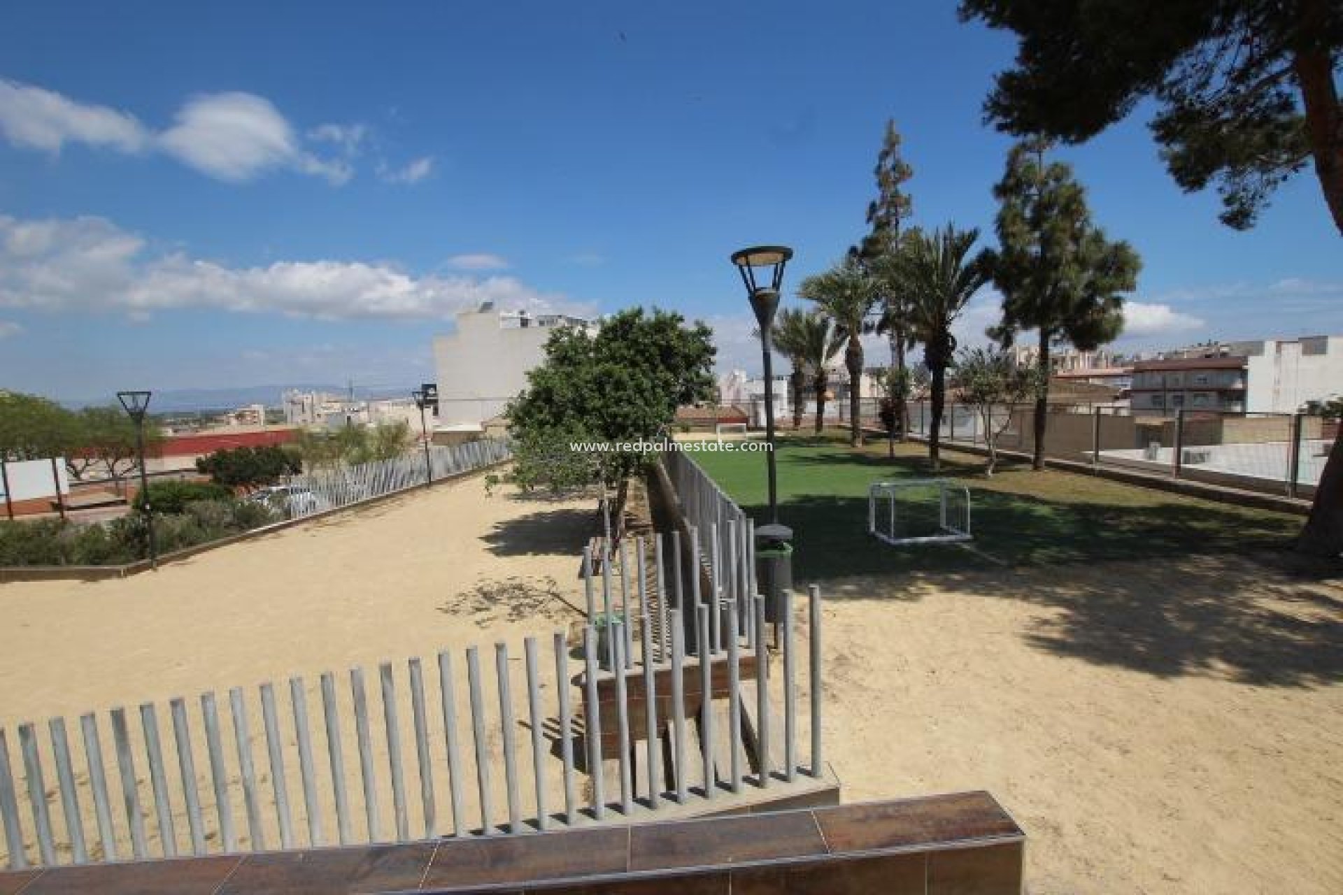 Resale - Town House -
Guardamar del Segura - CENTRO