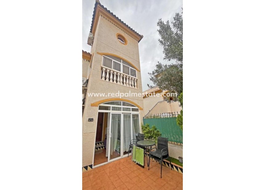 Resale - Town House -
Guardamar del Segura - El Edén - Los Estaños