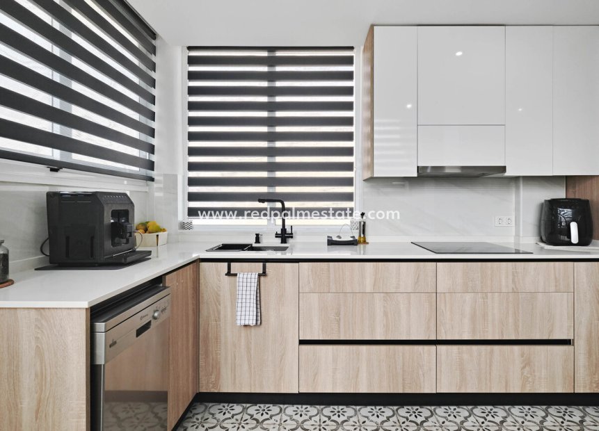 Resale - Town House -
Guardamar del Segura - El Raso