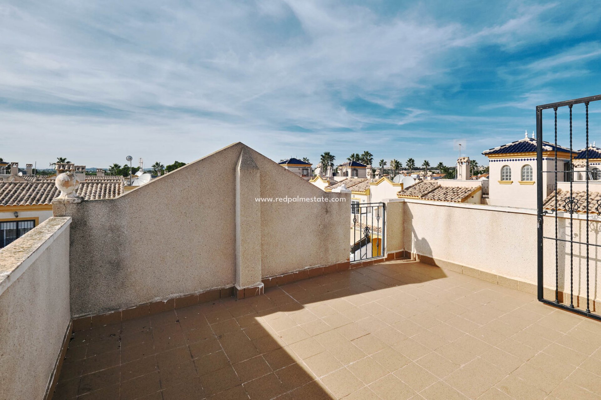 Resale - Town House -
Guardamar del Segura - El Raso