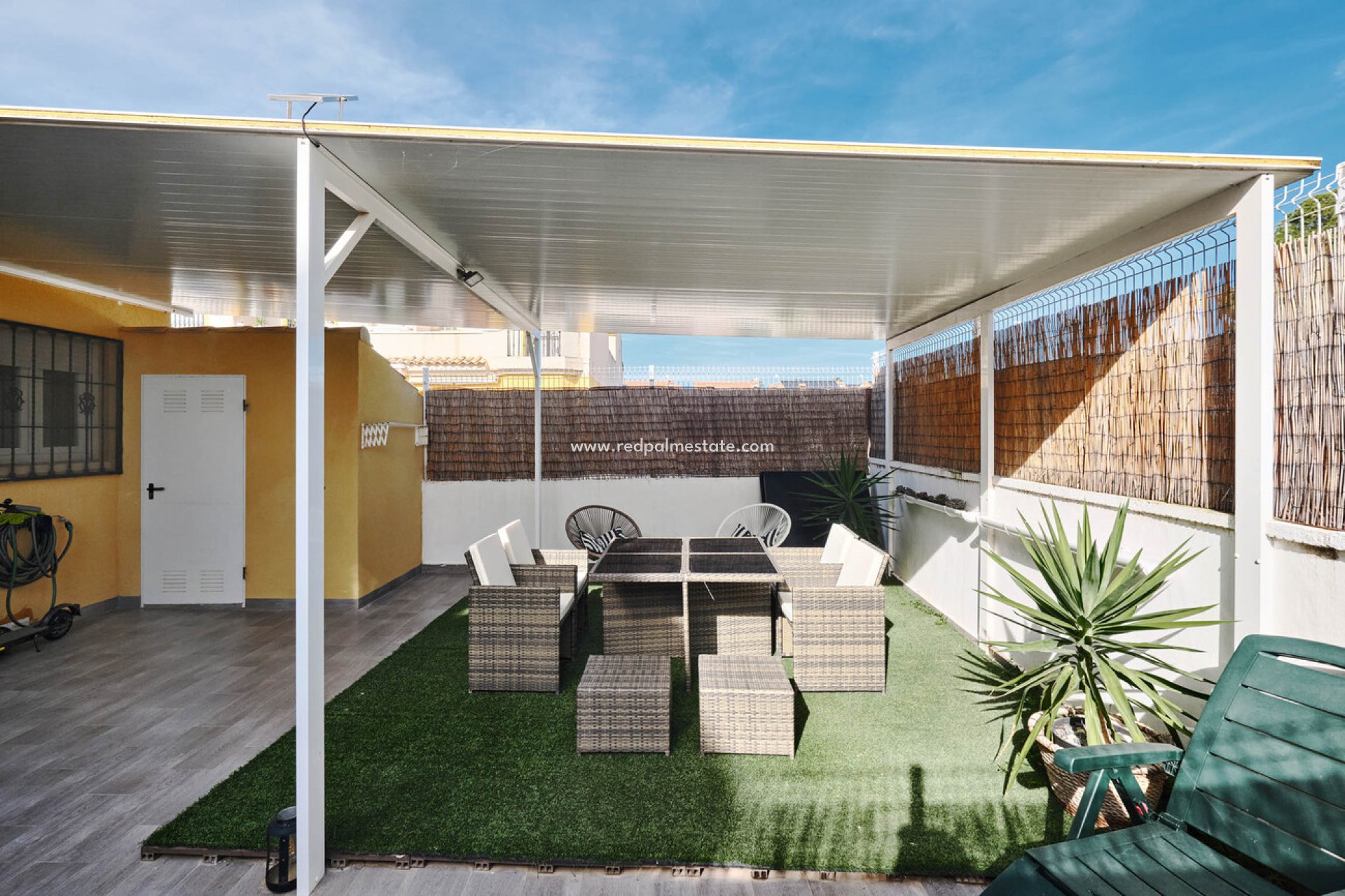 Resale - Town House -
Guardamar del Segura - El Raso