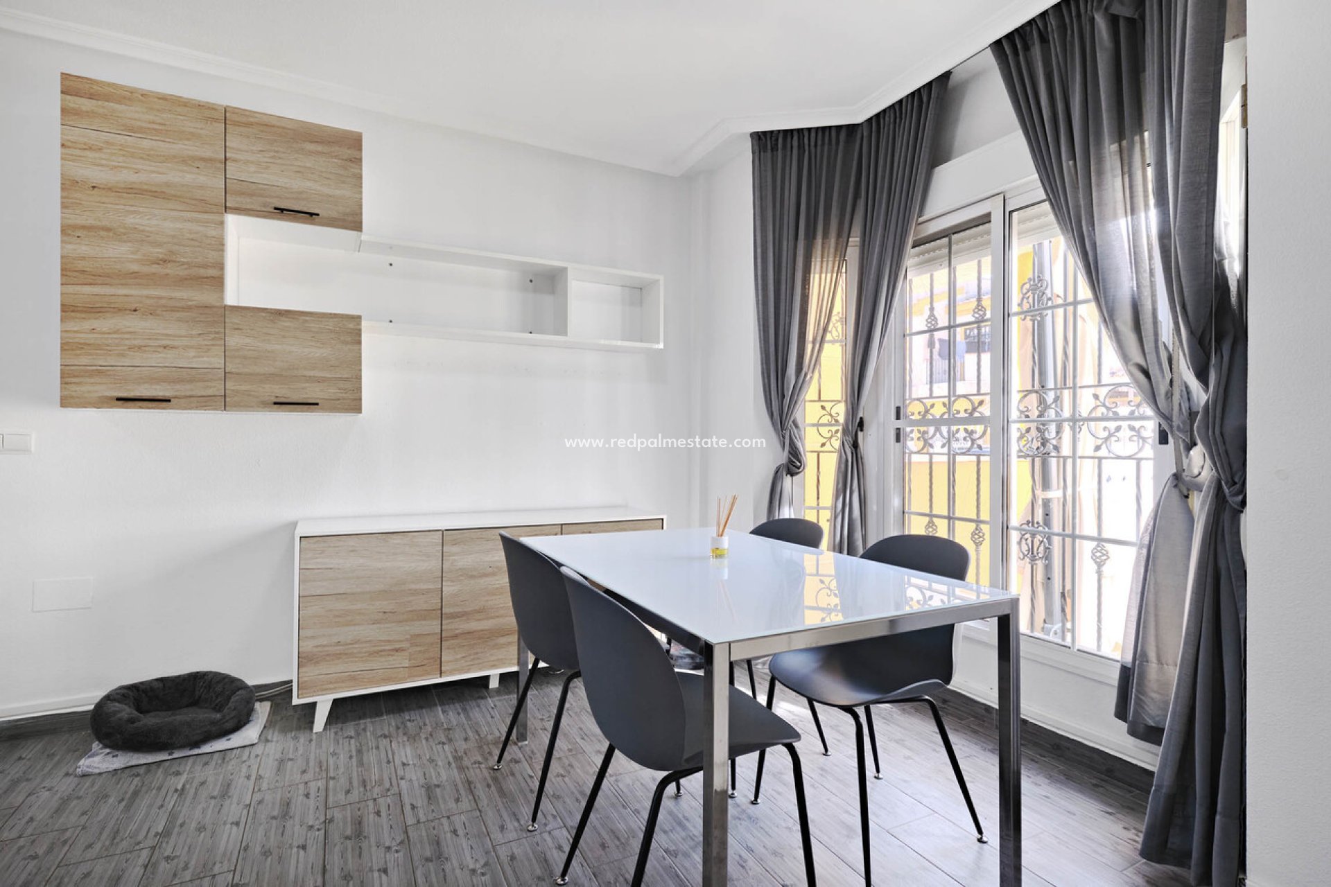 Resale - Town House -
Guardamar del Segura - El Raso