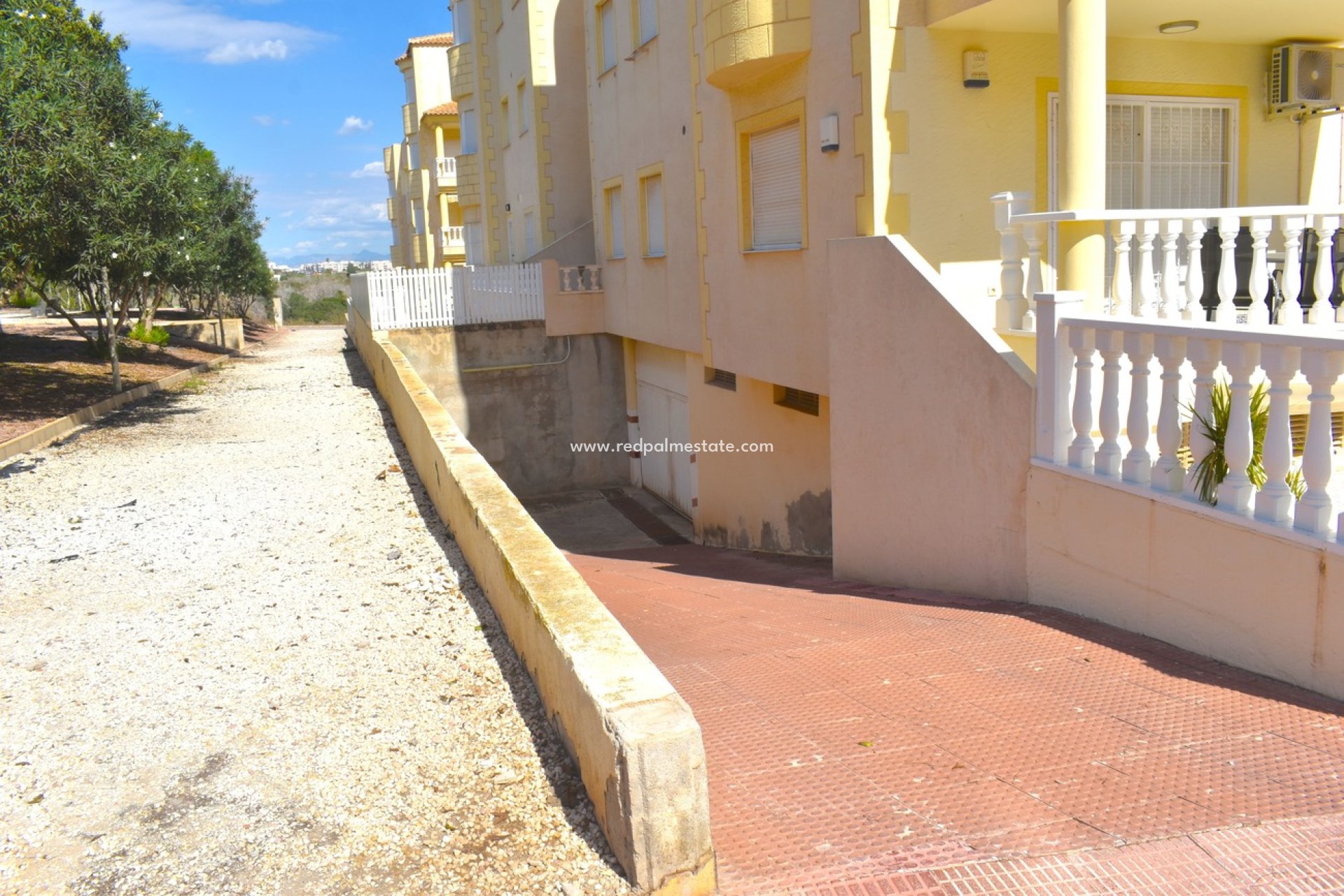 Resale - Town House -
Guardamar del Segura - Guardamar