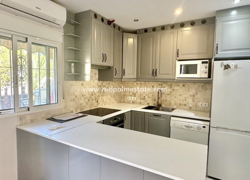 Resale - Town House -
Guardamar del Segura - Guardamar