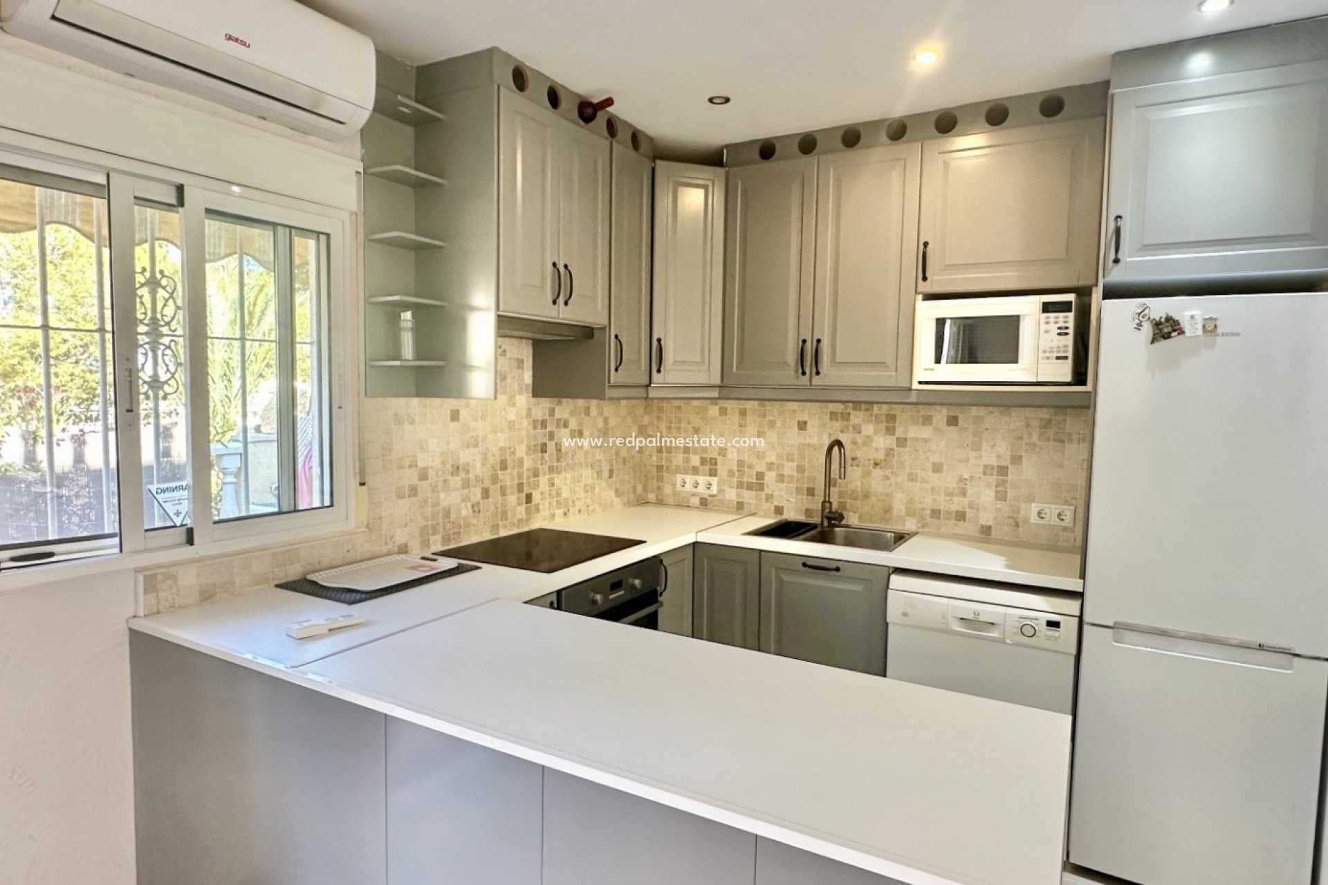 Resale - Town House -
Guardamar del Segura - Guardamar