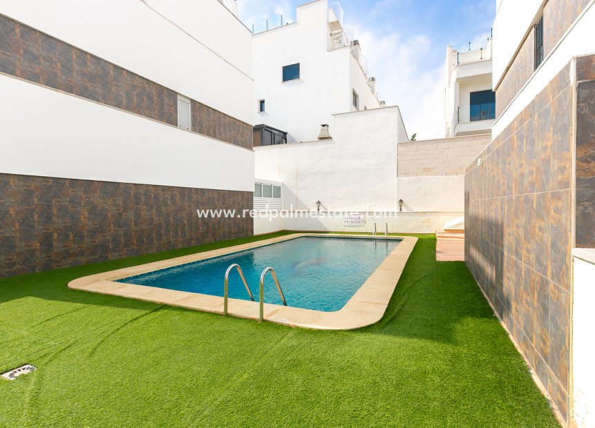 Resale - Town House -
Guardamar del Segura - Guardamar