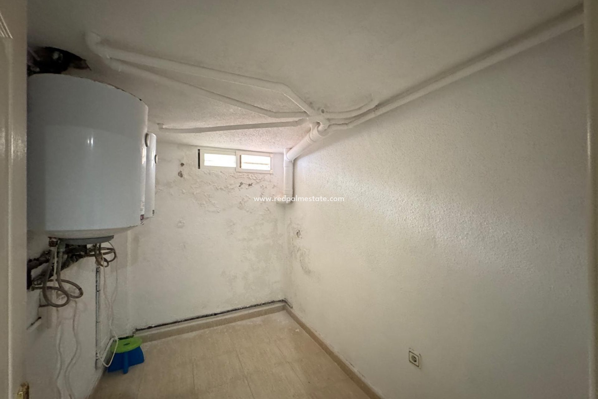 Resale - Town House -
Guardamar del Segura - Urbanizaciones